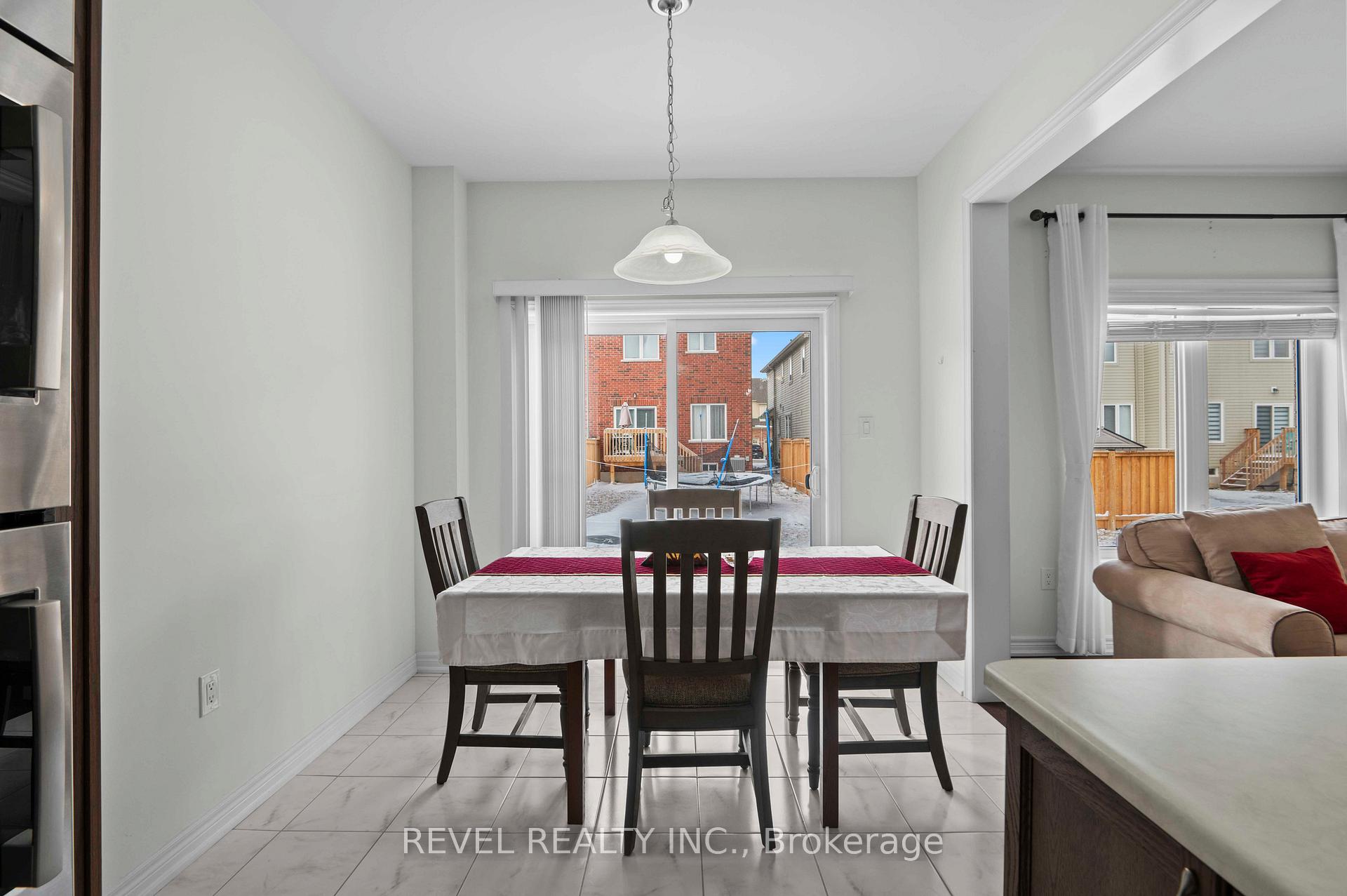 Photo 14 of 212 Barnett Drive, Shelburne — HOMEH