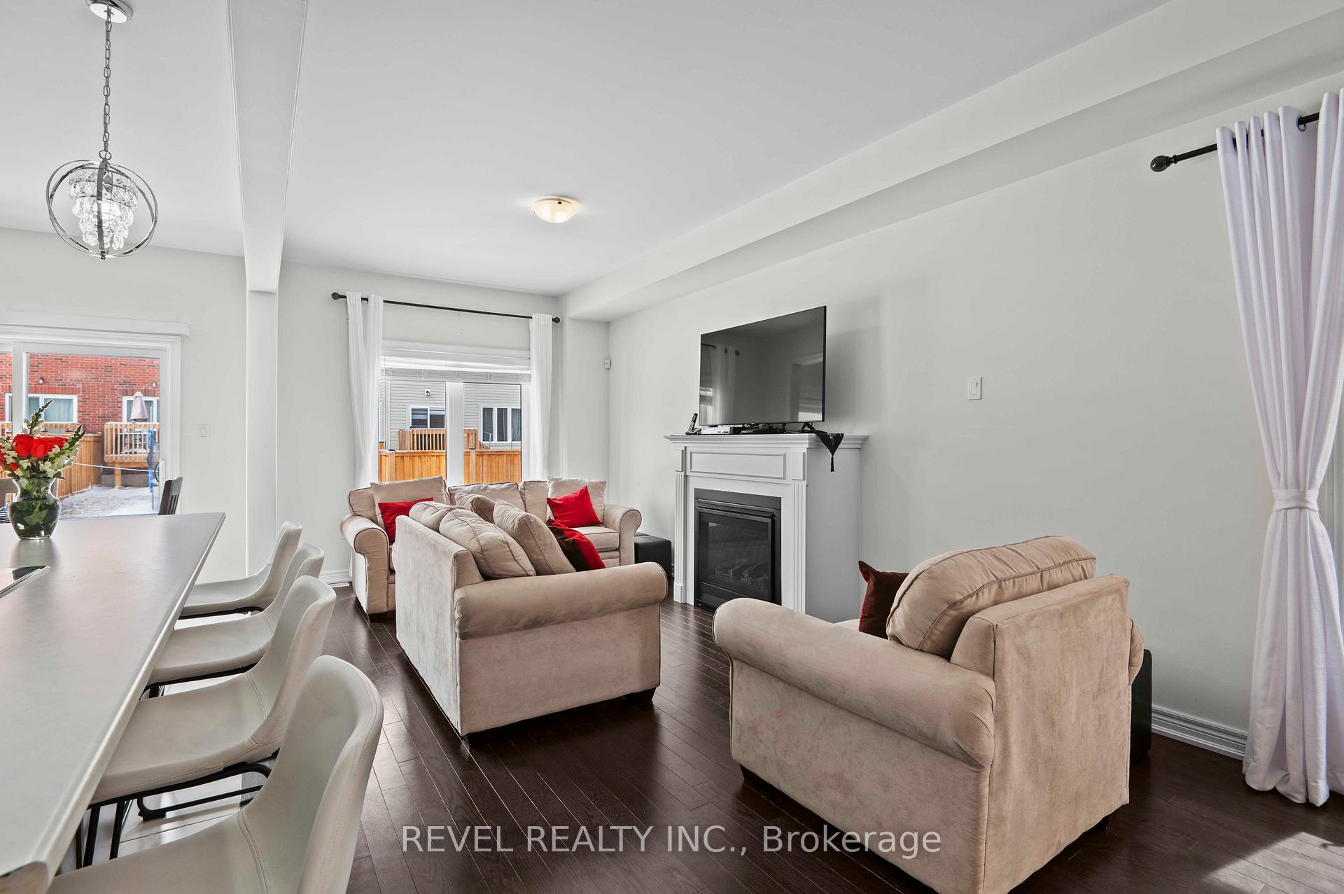 Photo 21 of 212 Barnett Drive, Shelburne — HOMEH