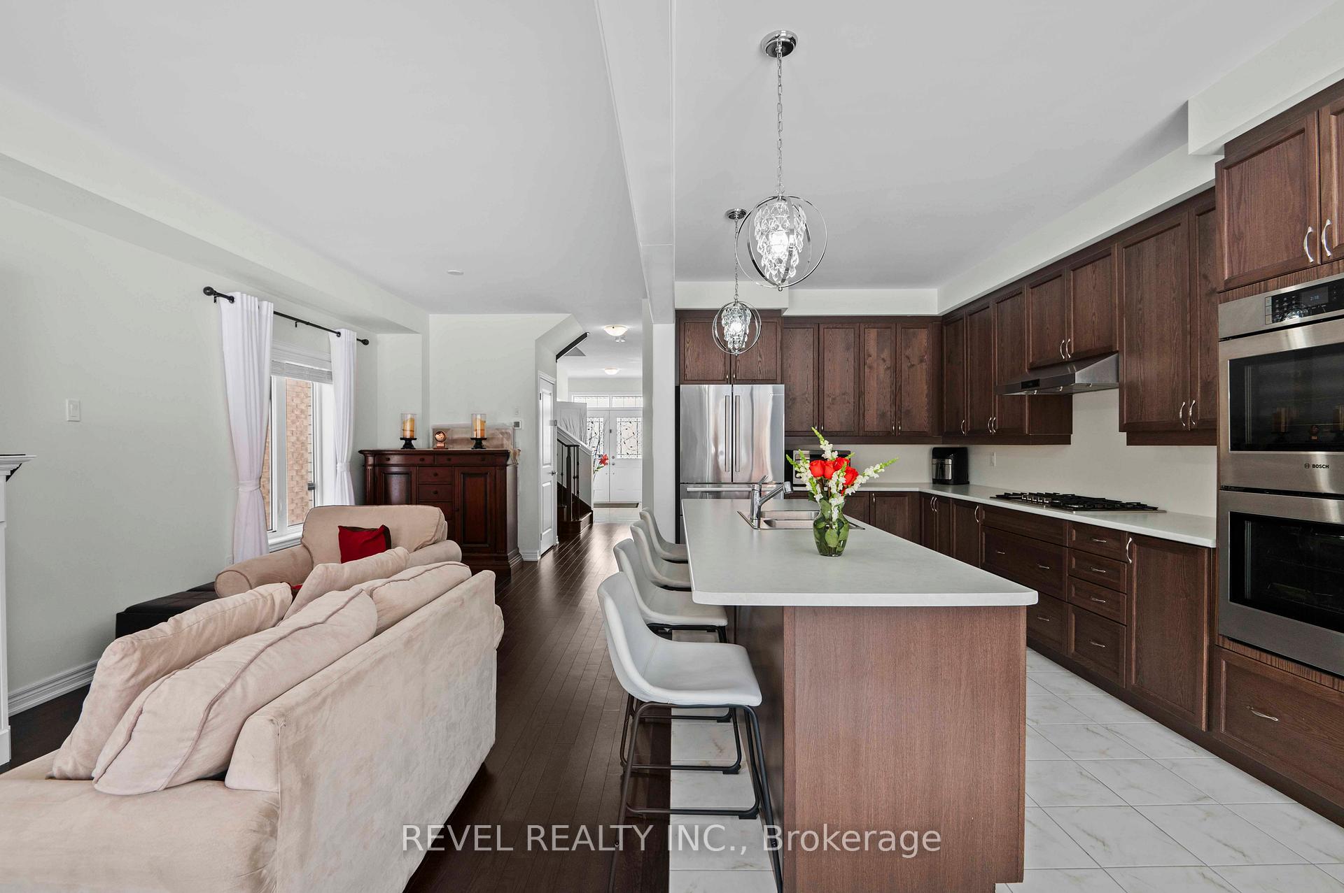 Photo 23 of 212 Barnett Drive, Shelburne — HOMEH
