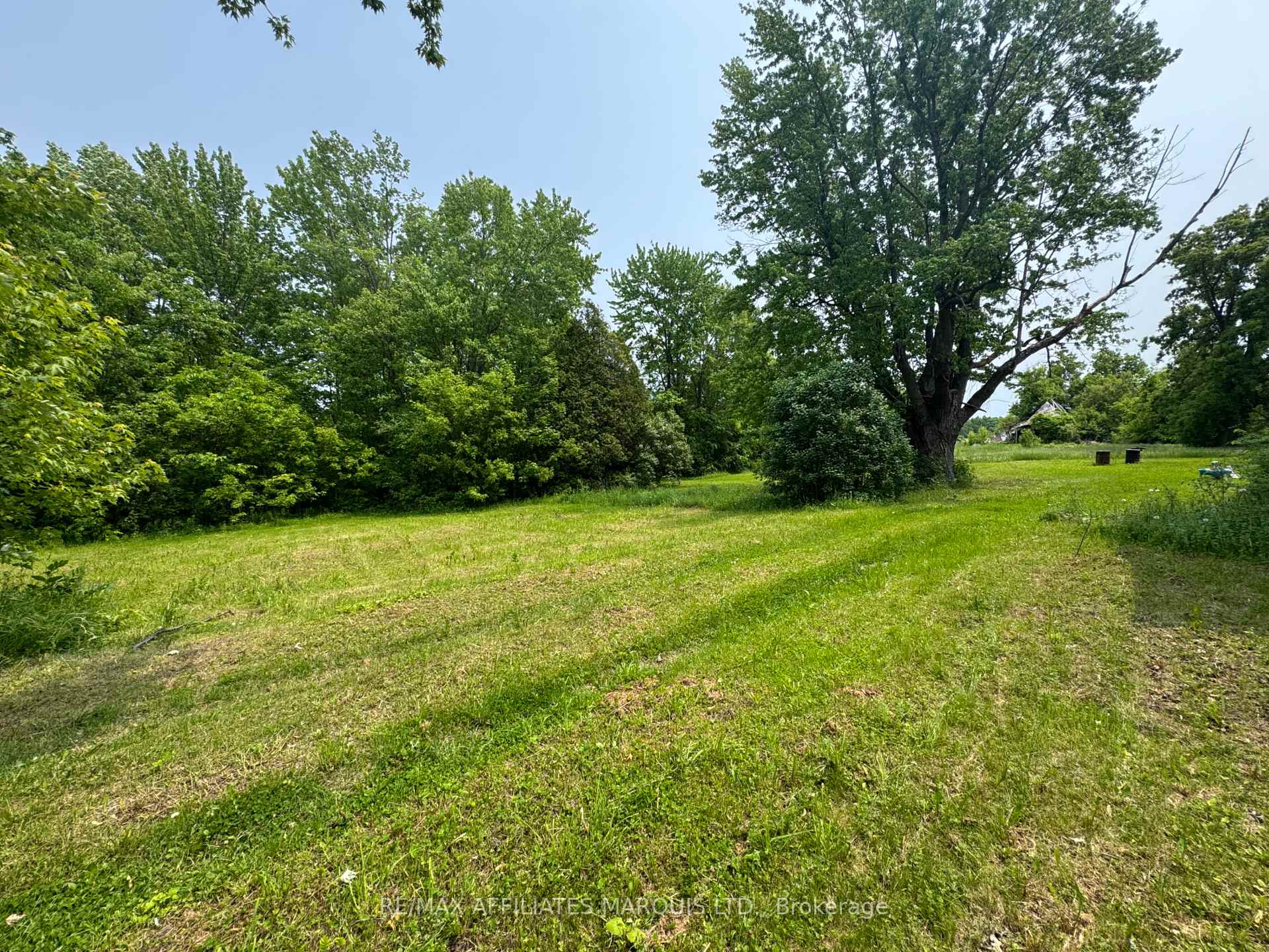 Photo 5 of 19446 Gore Road, South Glengarry, South Glengarry (Charlottenburgh) Twp — HOMEH