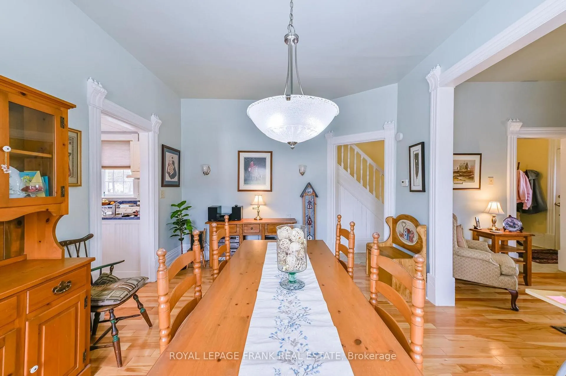 Photo 10 of 865 Parkhill Road W, Peterborough, Monaghan Ward 2 — HOMEH