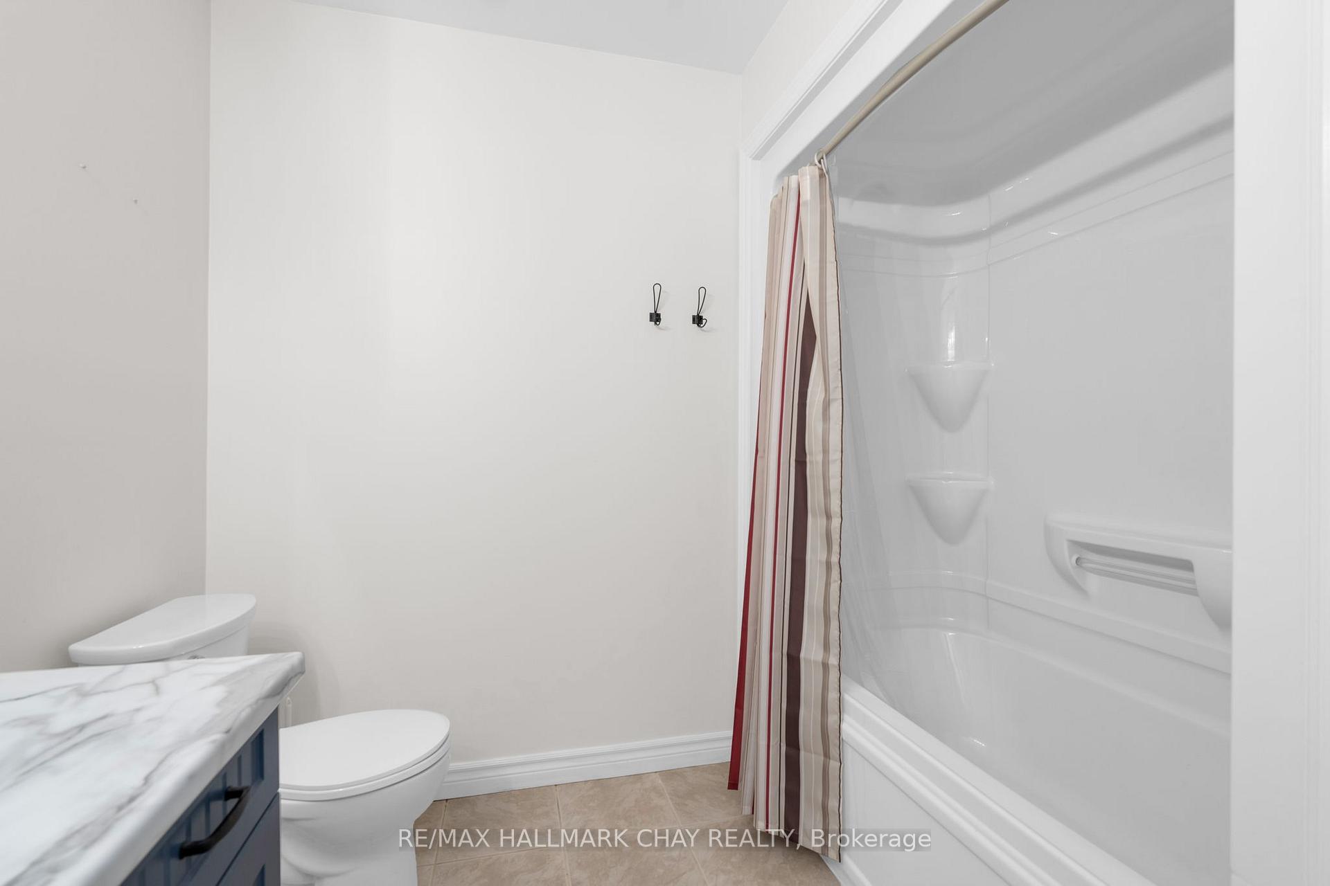 Photo 25 of 2052 Marchmont Road, Severn, Marchmont — HOMEH