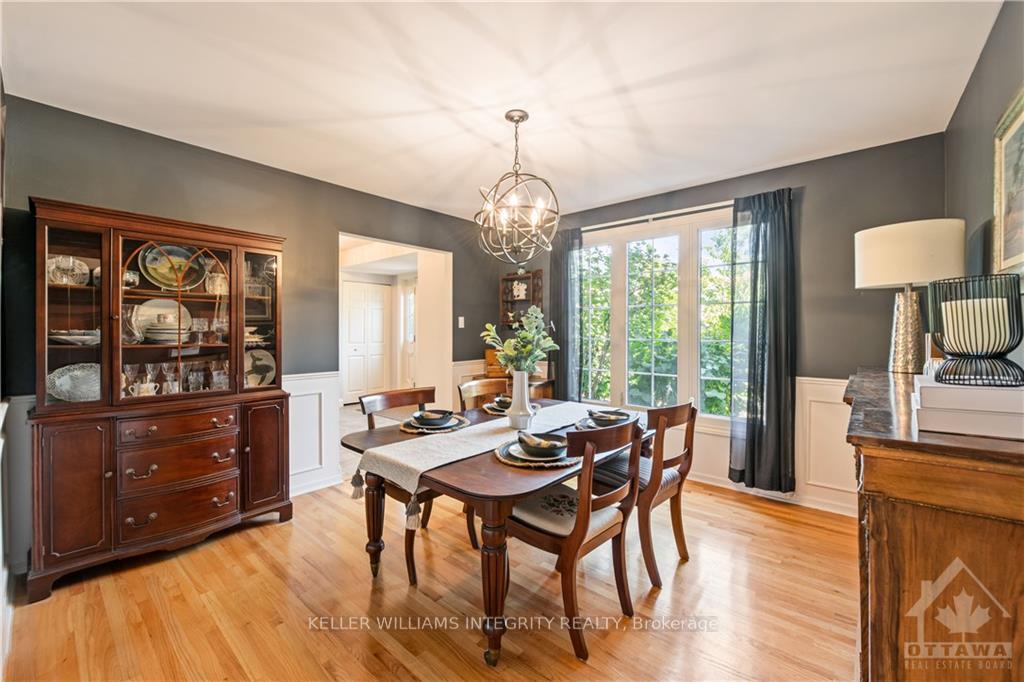 Photo 7 of 10 Riverbrook Road, Ottawa, Arlington Woods — HOMEH