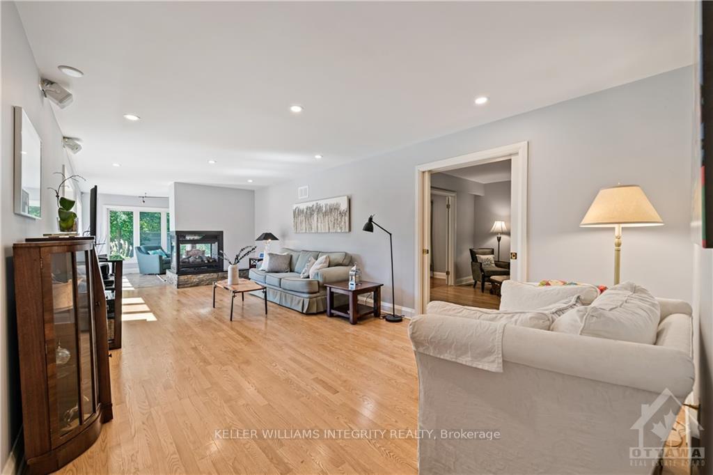 Photo 12 of 10 Riverbrook Road, Ottawa, Arlington Woods — HOMEH