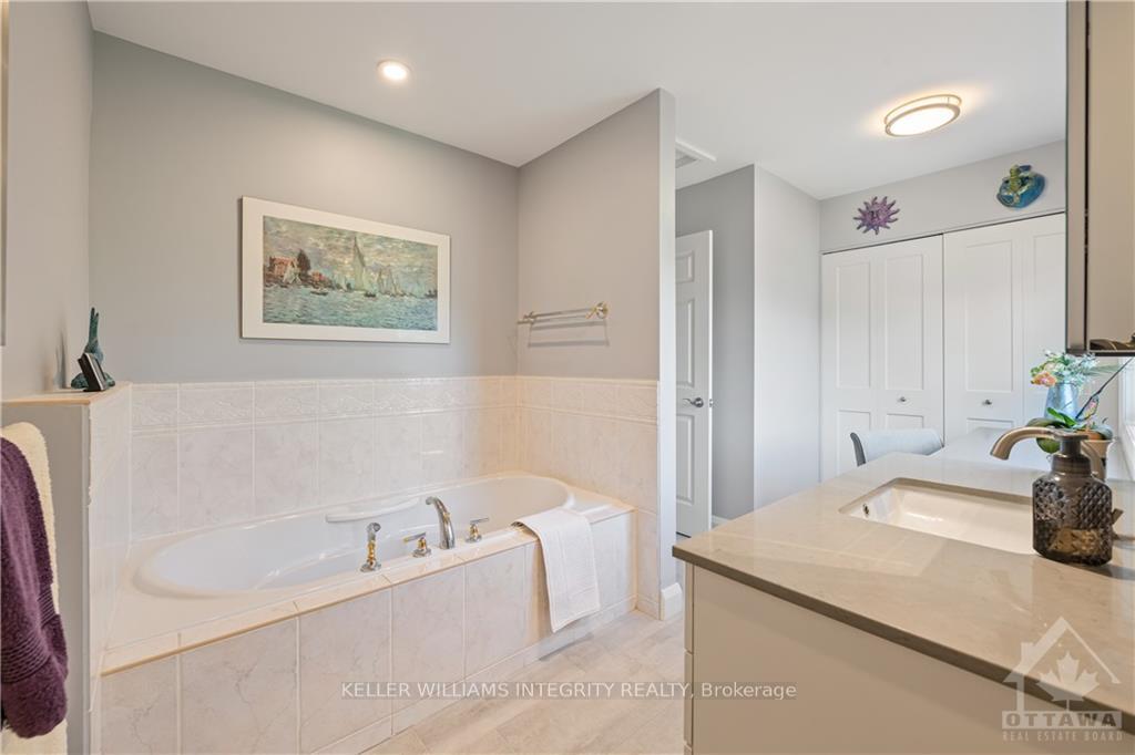Photo 26 of 10 Riverbrook Road, Ottawa, Arlington Woods — HOMEH