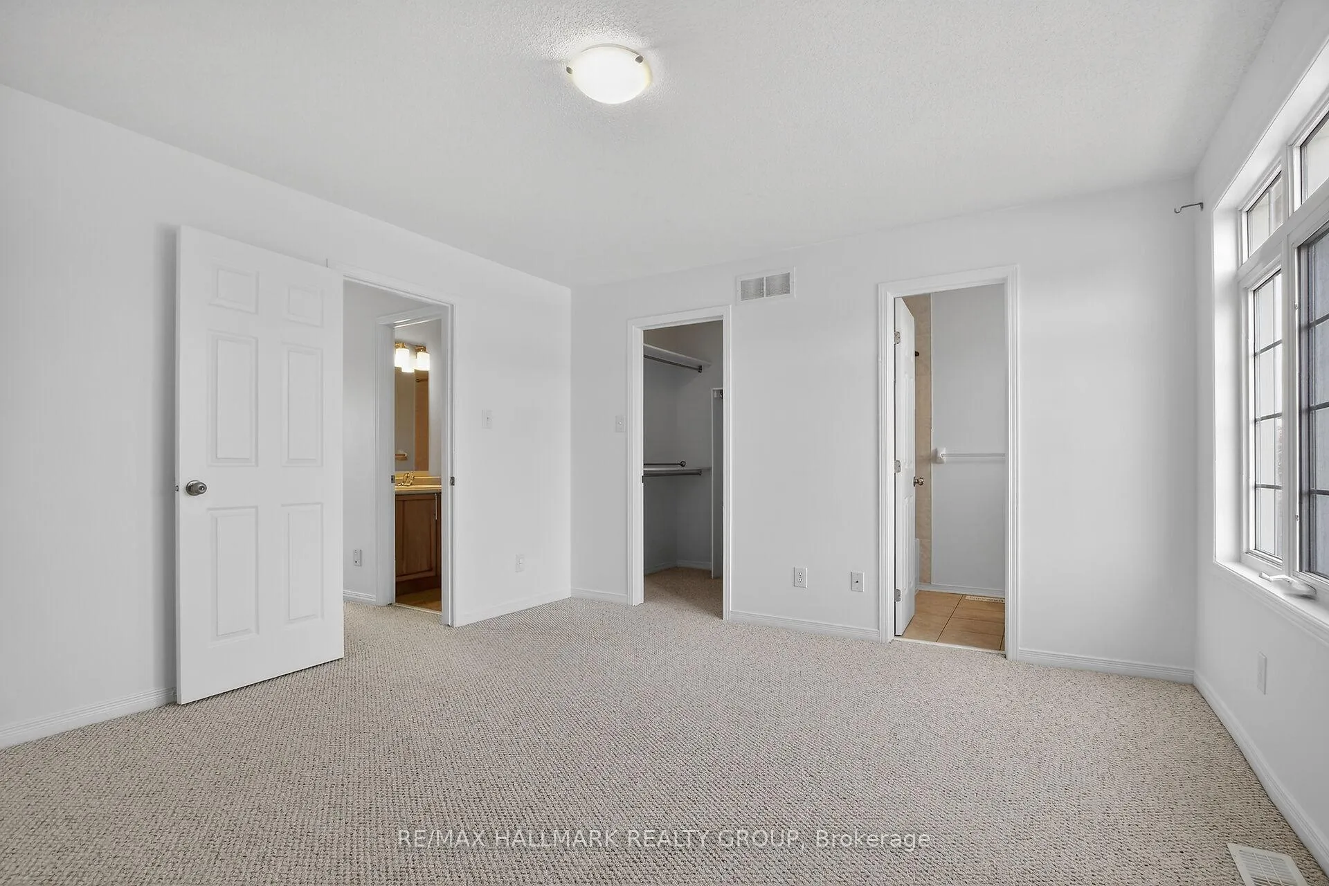 Photo 24 of 1008 Klondike Road N, Ottawa, Kanata - Morgan's Grant/South March — HOMEH