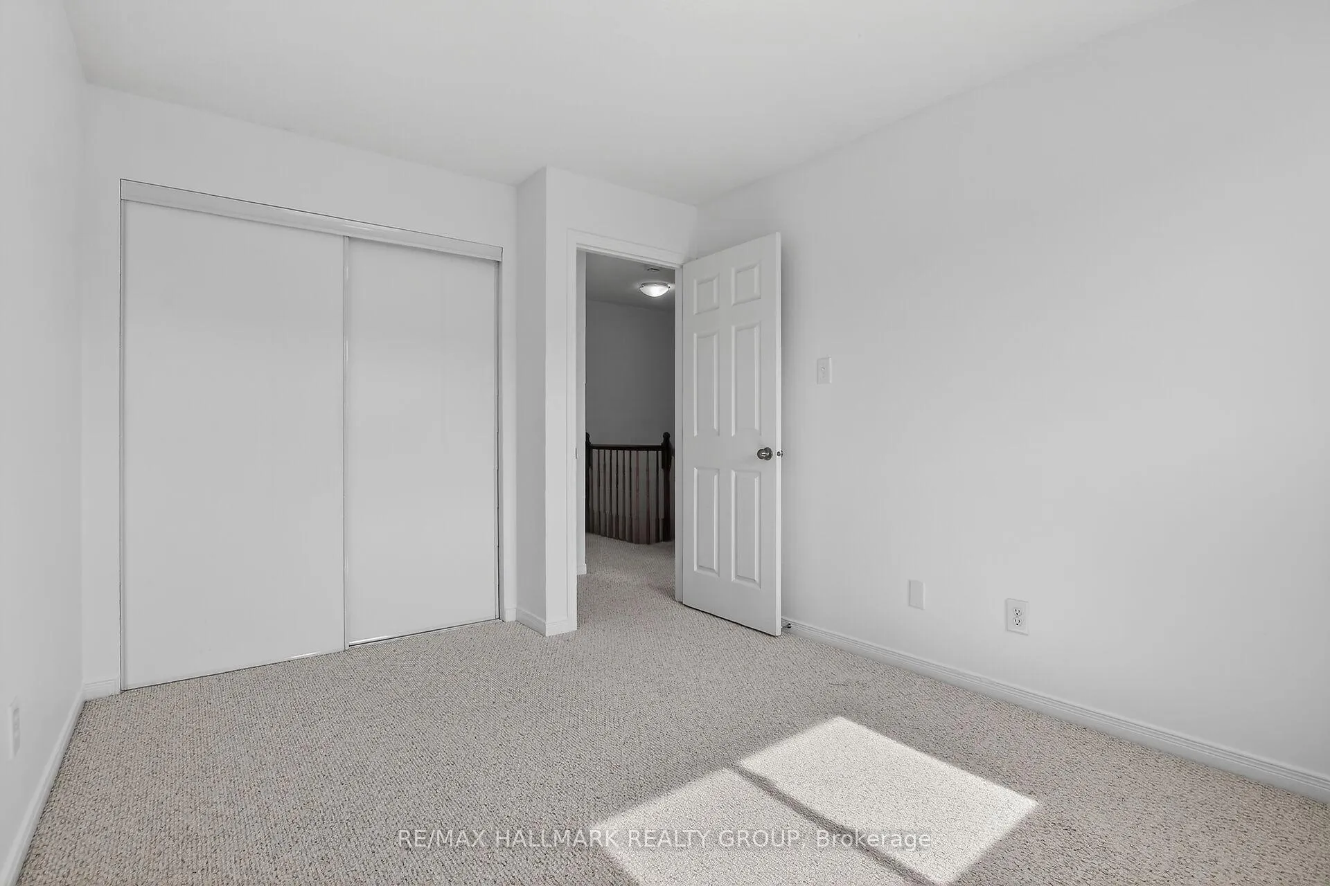 Photo 37 of 1008 Klondike Road N, Ottawa, Kanata - Morgan's Grant/South March — HOMEH
