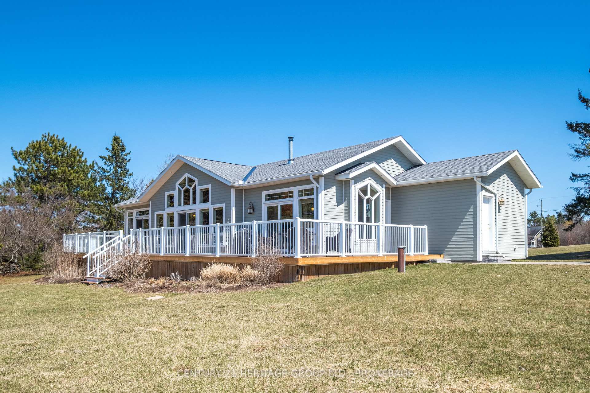 Photo 1 of 445 Wolfe Lake Road, Rideau Lakes, Rideau Lakes (North Crosby) Twp — HOMEH