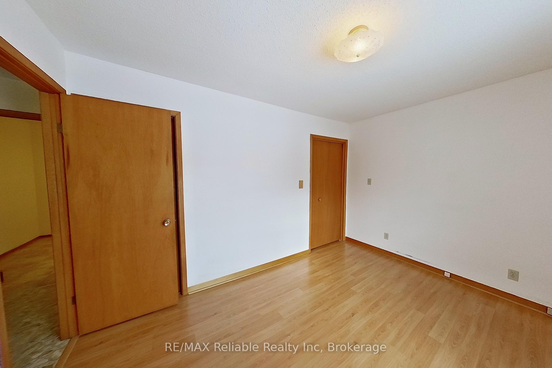 Photo 10 of 58 Huron Street W, South Huron, Exeter — HOMEH