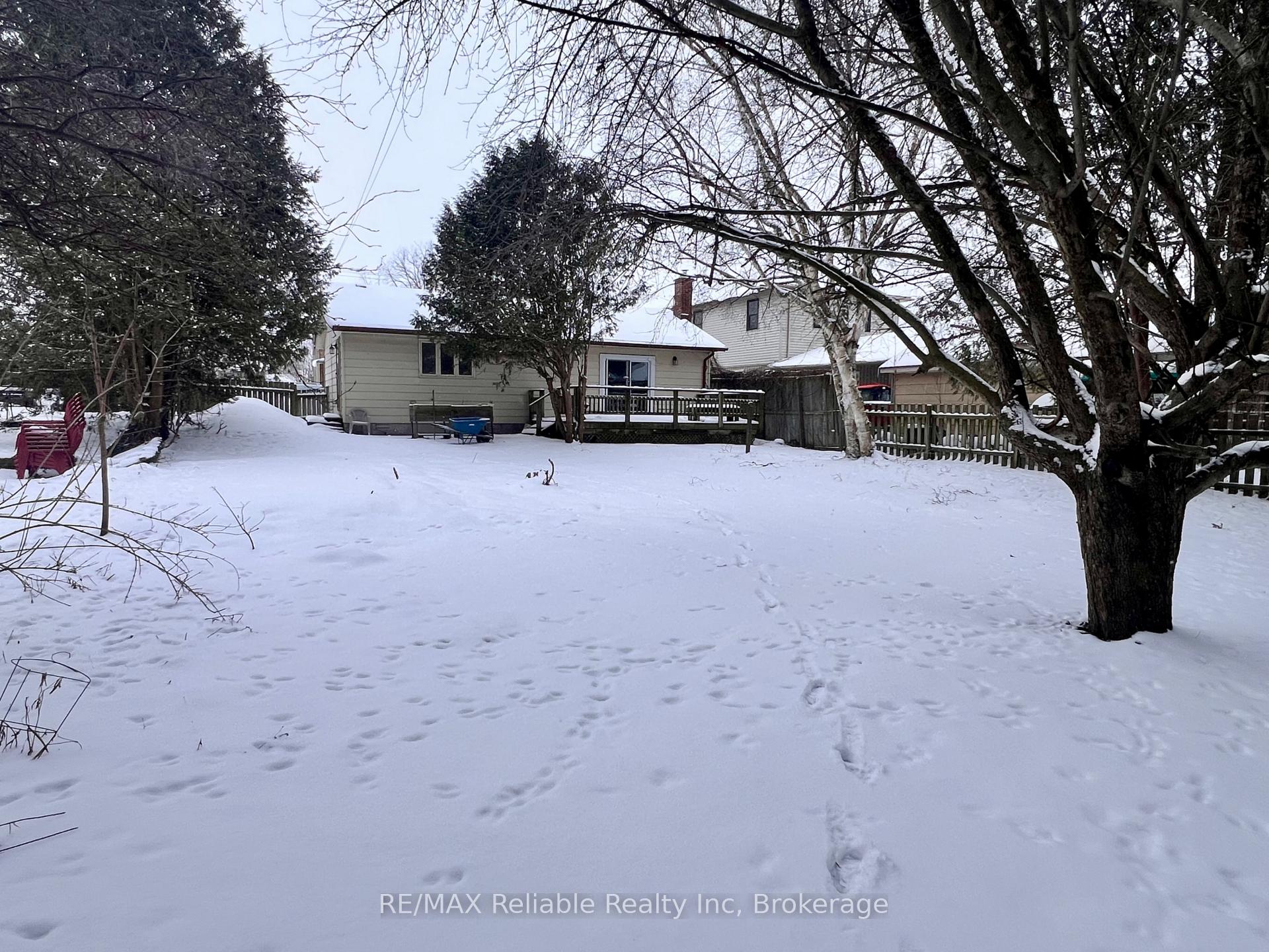 Photo 38 of 58 Huron Street W, South Huron, Exeter — HOMEH