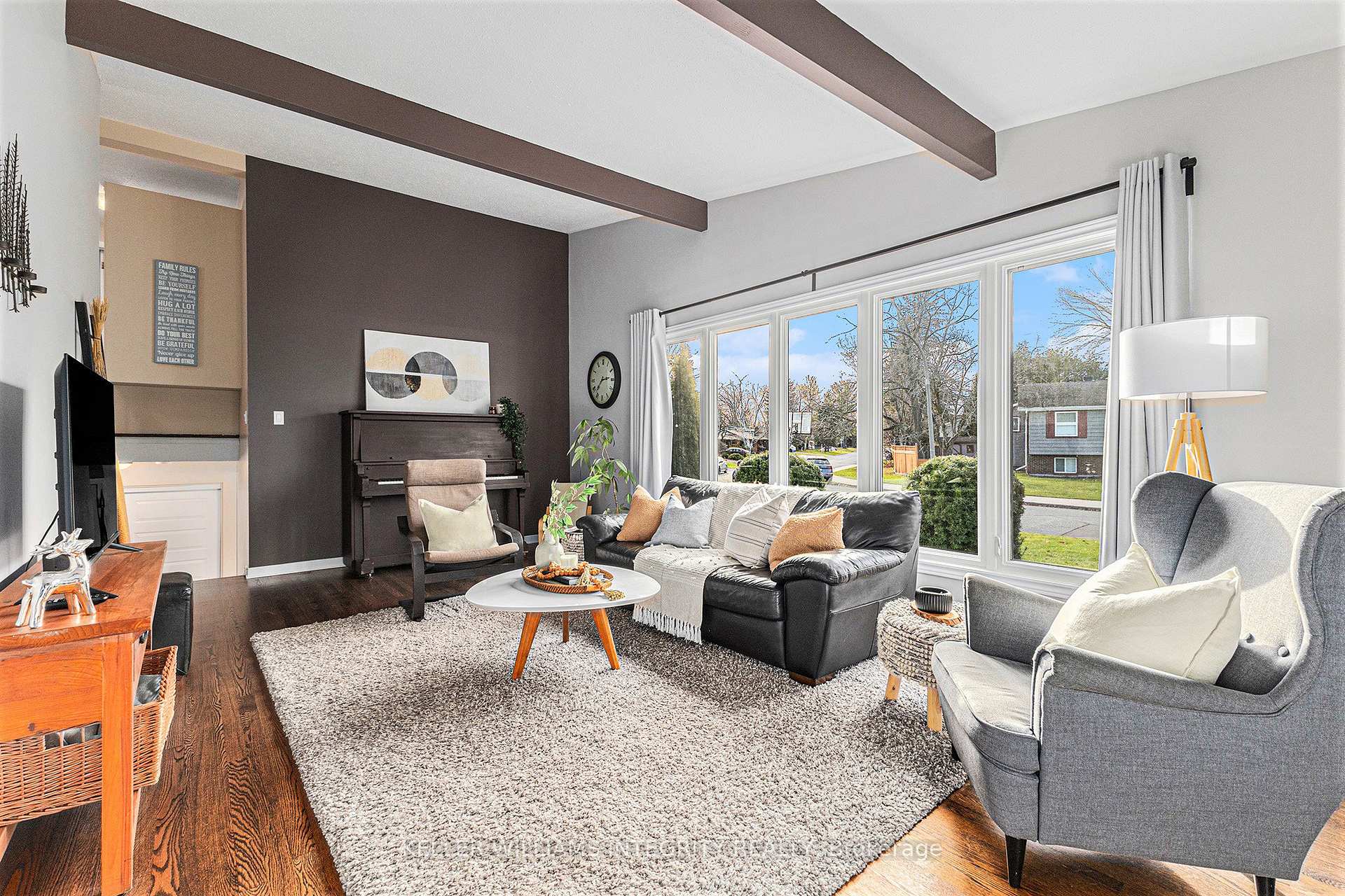 Photo 4 of 88 Ashgrove Crescent, Ottawa, Briargreen — HOMEH