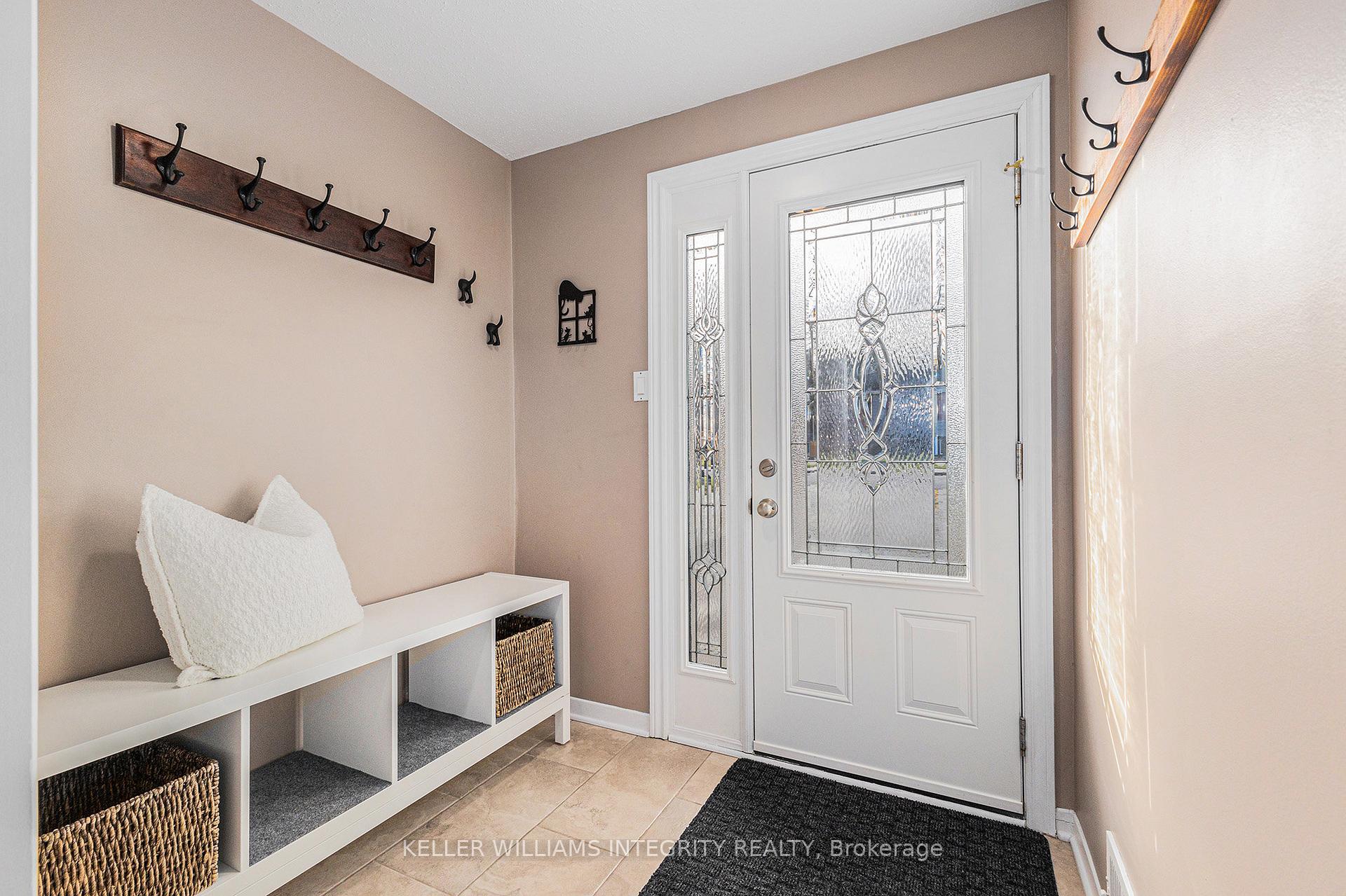 Photo 18 of 88 Ashgrove Crescent, Ottawa, Briargreen — HOMEH