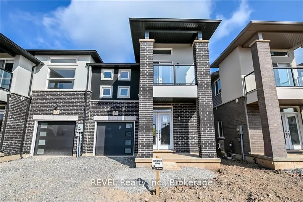 Front of 77 Renfrew Trail