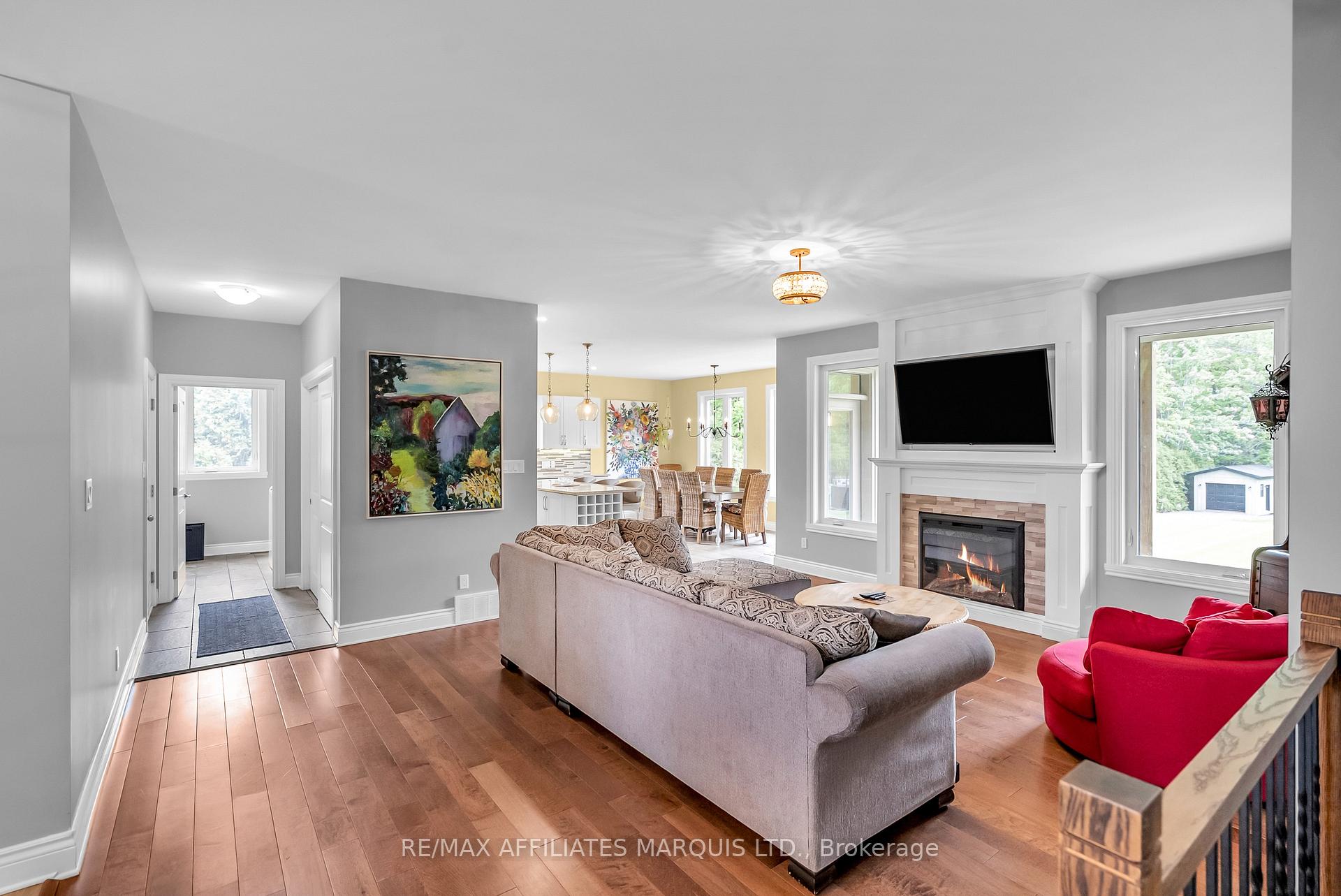 Photo 5 of 18497 Glen Road, South Glengarry, South Glengarry (Charlottenburgh) Twp — HOMEH