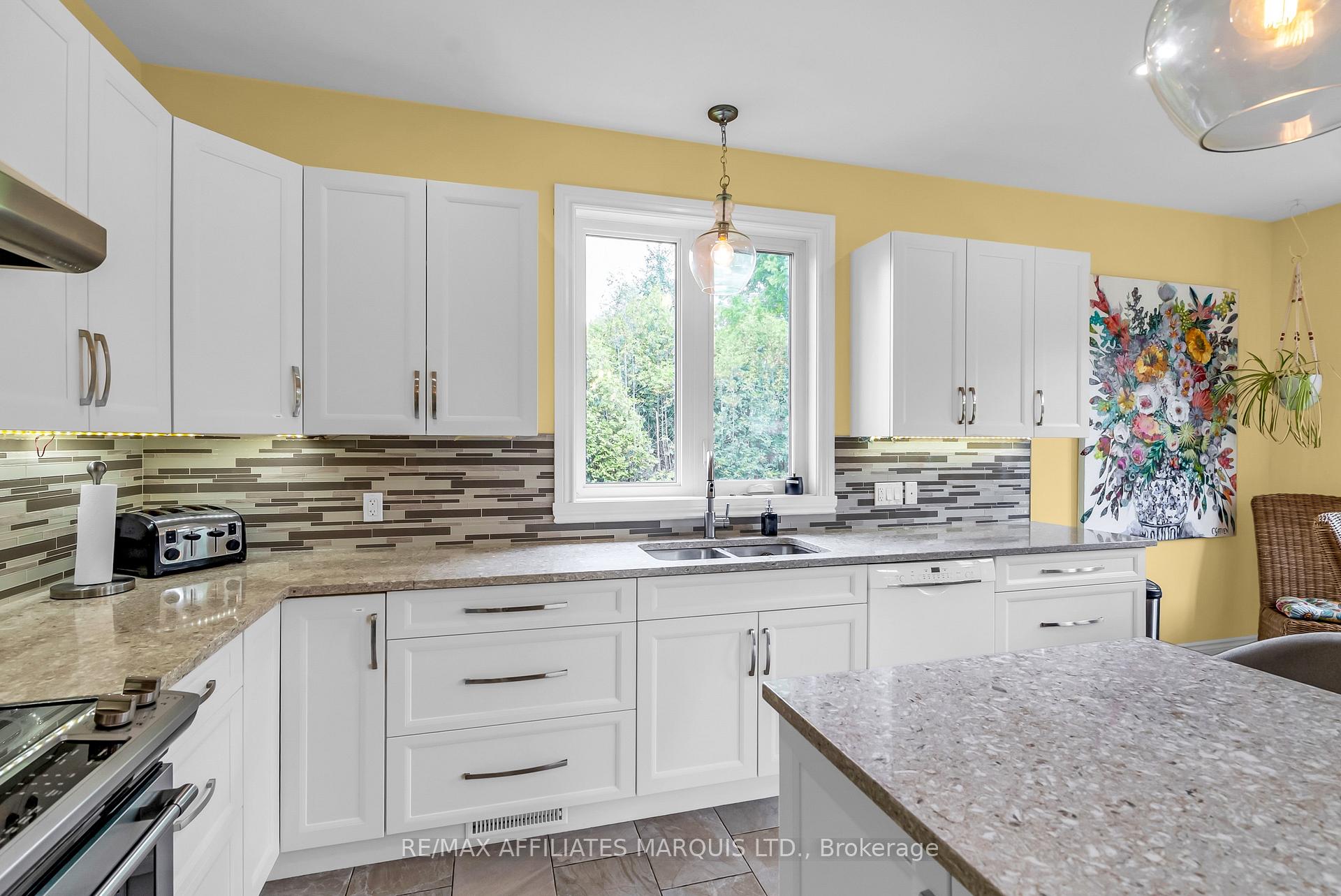 Photo 12 of 18497 Glen Road, South Glengarry, South Glengarry (Charlottenburgh) Twp — HOMEH