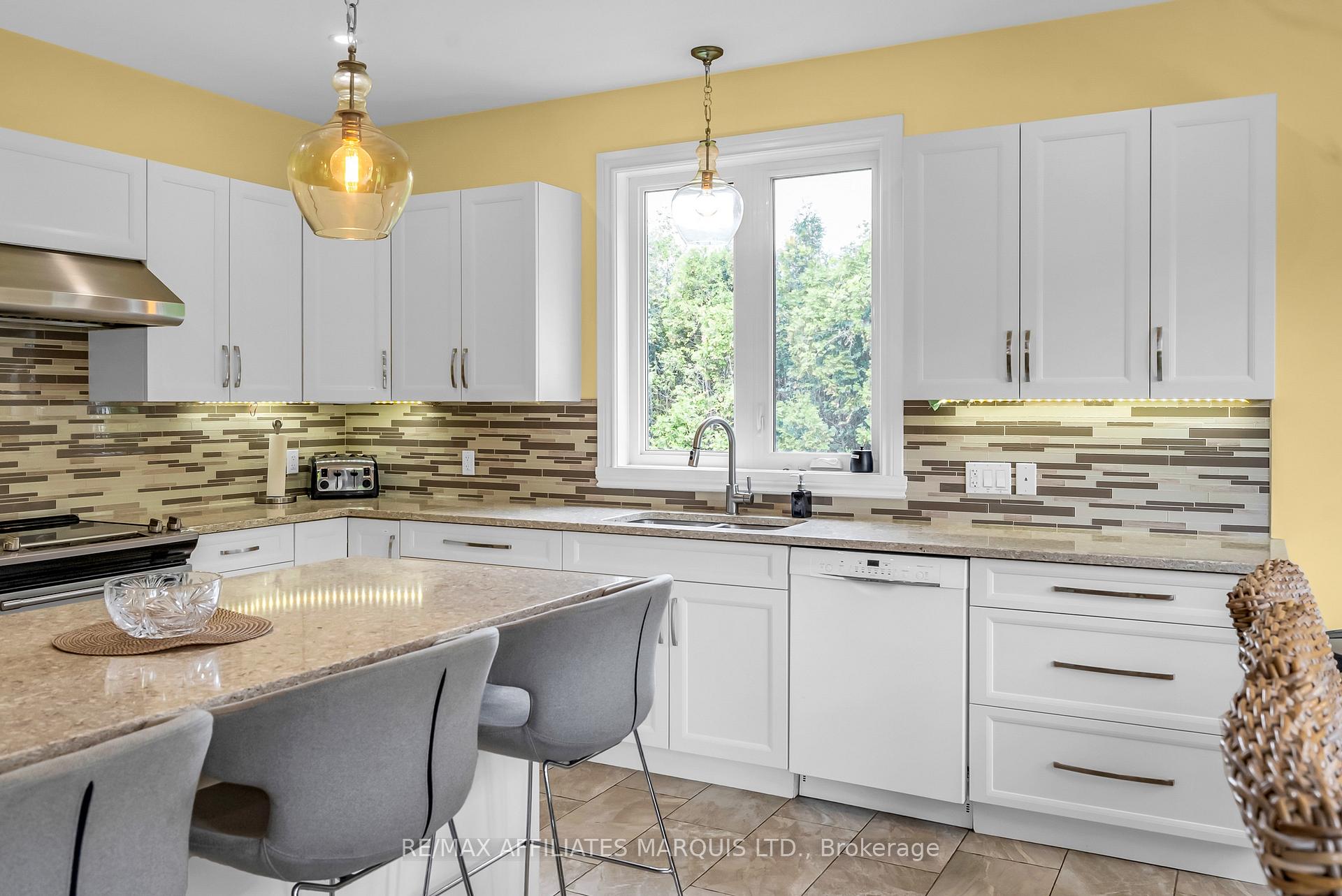 Photo 13 of 18497 Glen Road, South Glengarry, South Glengarry (Charlottenburgh) Twp — HOMEH