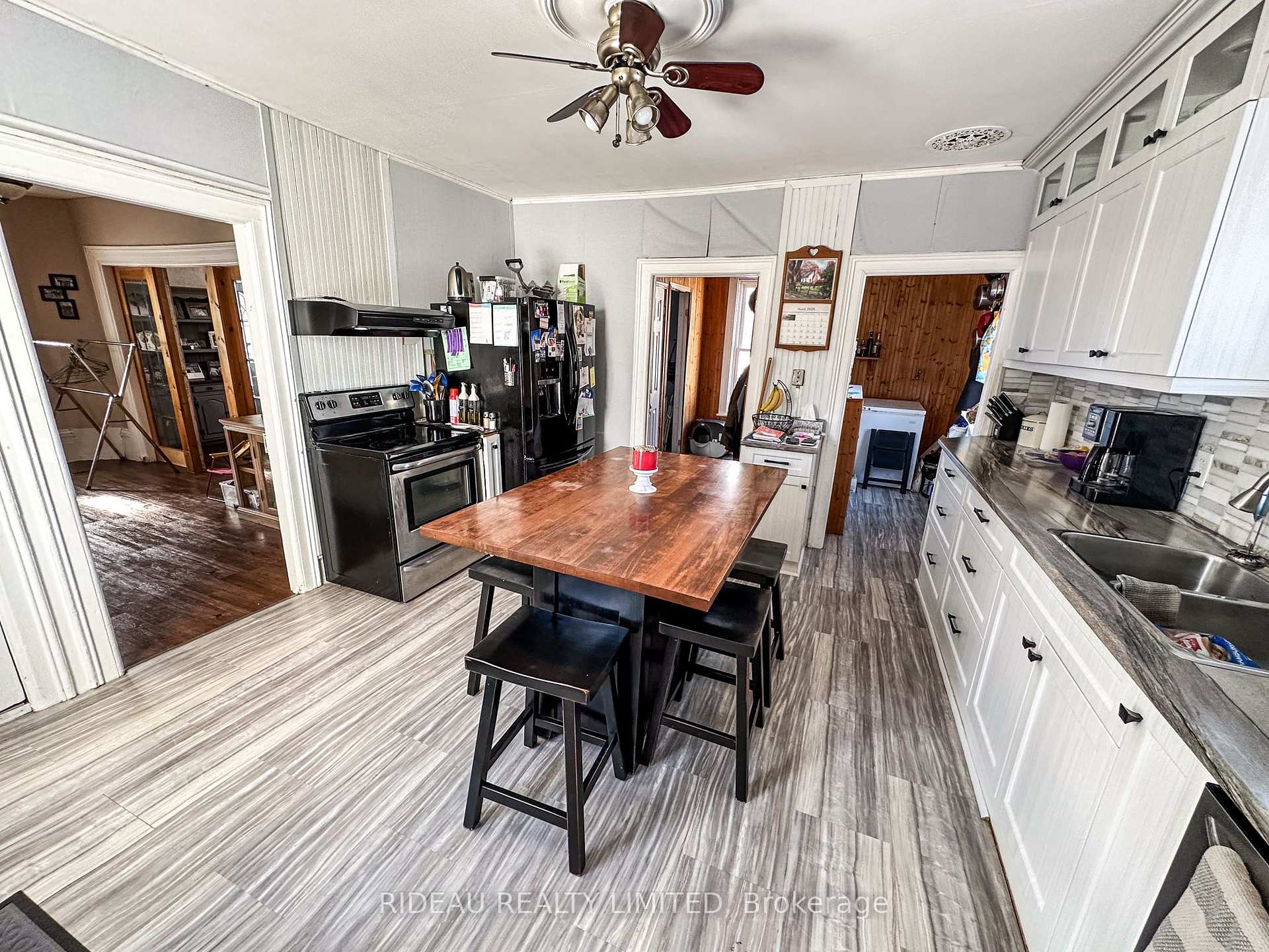 Photo 9 of 293 Summers Road, Rideau Lakes, Rideau Lakes (South Crosby) Twp — HOMEH