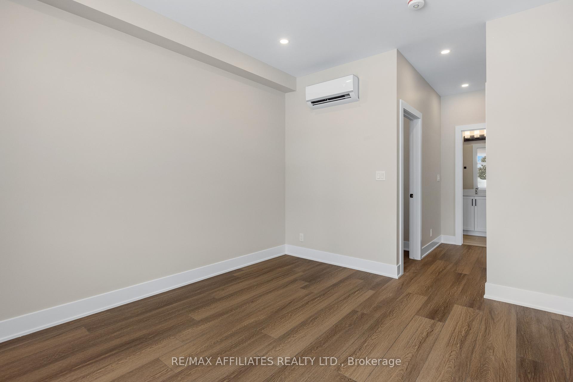 Photo 18 of 65 Ferrara Drive, Smiths Falls — HOMEH