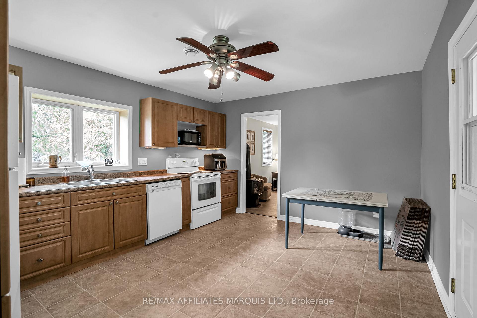 Photo 4 of 18573 Beaverbrook Road, South Glengarry, South Glengarry (Charlottenburgh) Twp — HOMEH