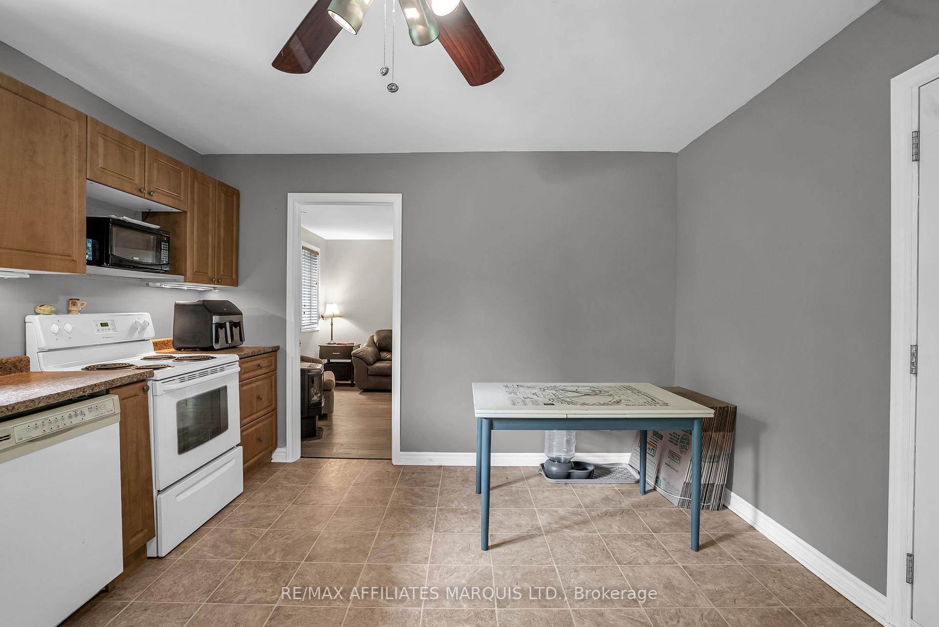 Photo 7 of 18573 Beaverbrook Road, South Glengarry, South Glengarry (Charlottenburgh) Twp — HOMEH