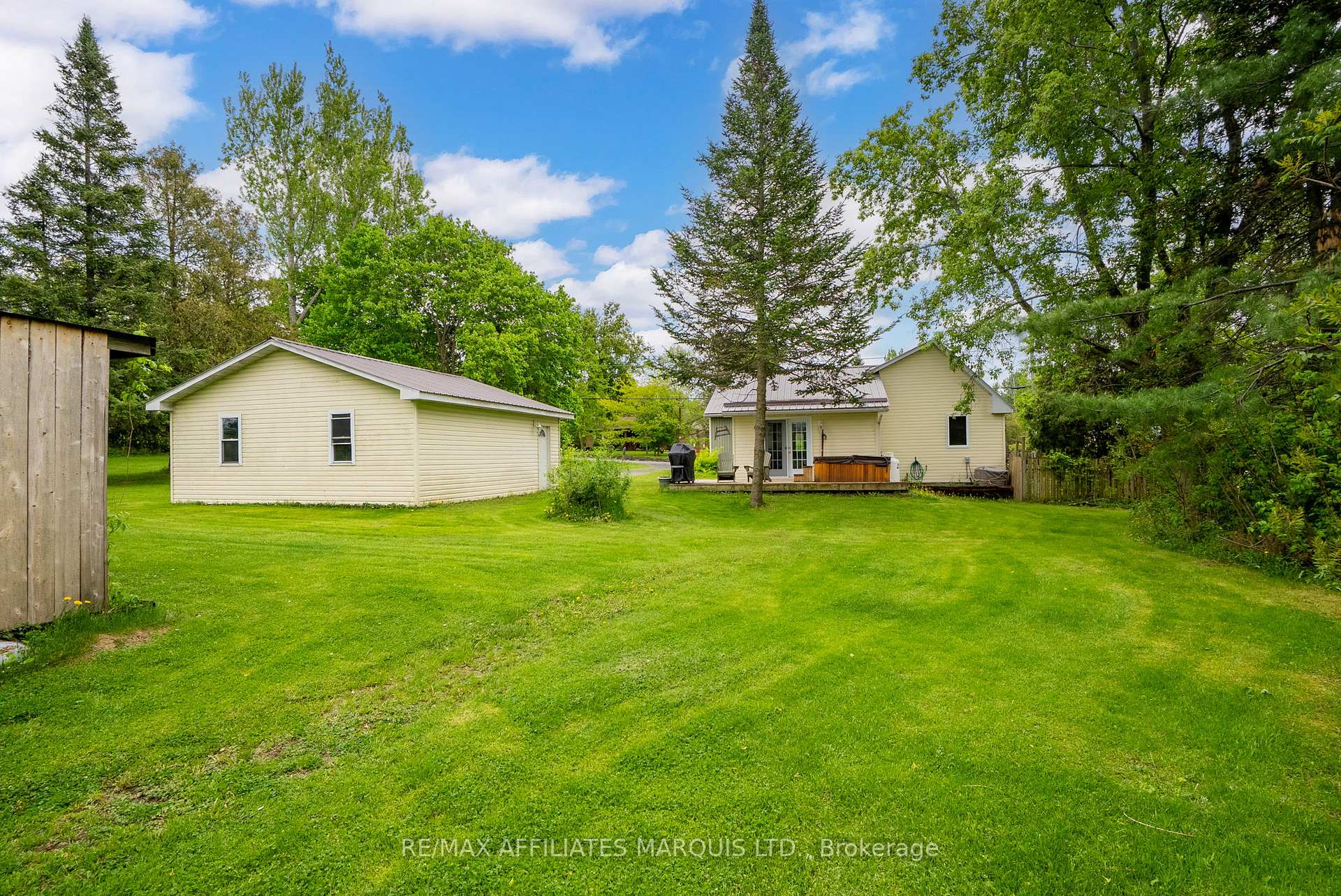 Photo 36 of 18573 Beaverbrook Road, South Glengarry, South Glengarry (Charlottenburgh) Twp — HOMEH