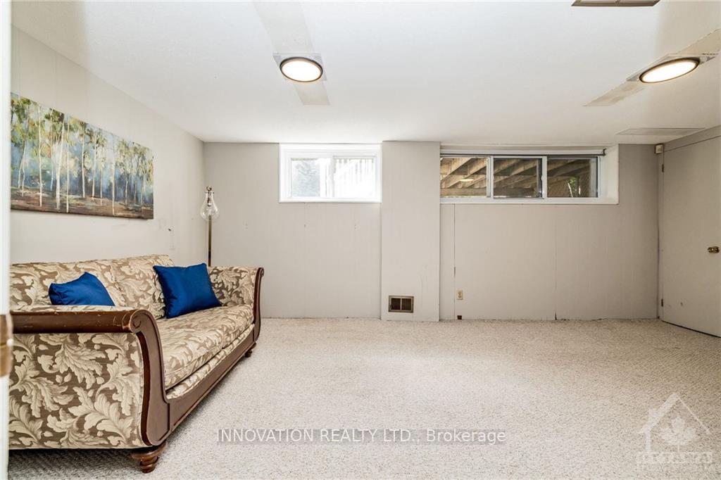 Photo 7 of 10 Lindhurst Crescent, Ottawa, Briargreen — HOMEH