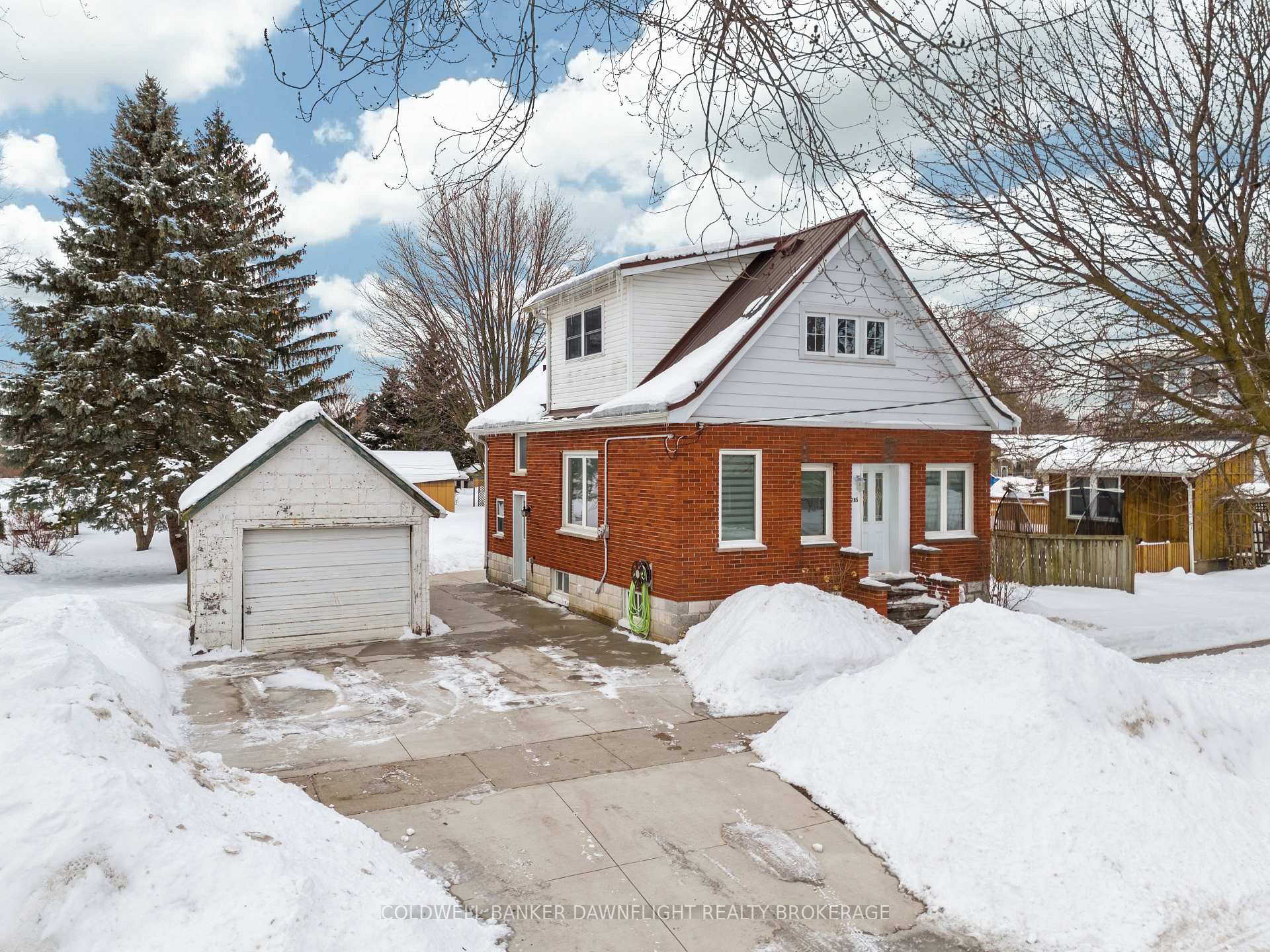 Photo 1 of 285 Carling Street, South Huron, Exeter — HOMEH