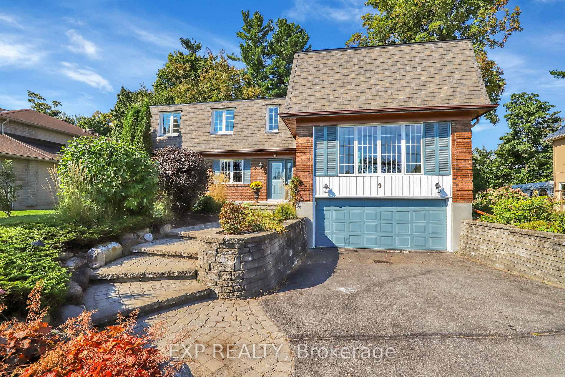 Photo 4 of 9 Camwood Crescent, Ottawa, Arlington Woods — HOMEH