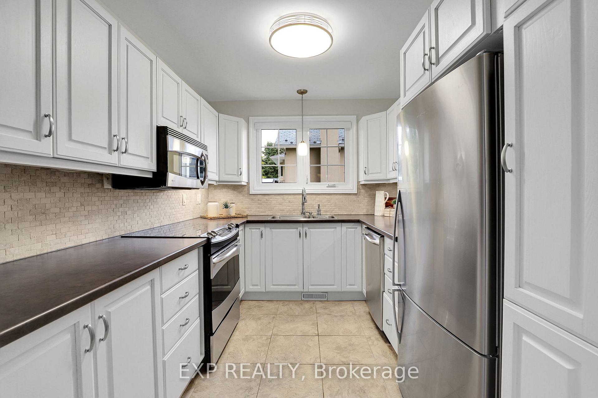 Photo 11 of 9 Camwood Crescent, Ottawa, Arlington Woods — HOMEH