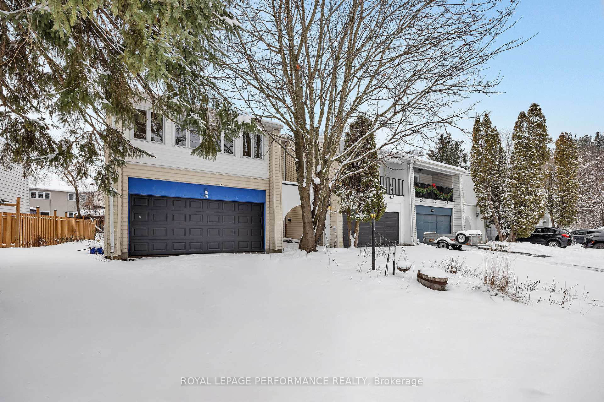 Photo 3 of 85 Grady Crescent, Ottawa, Sheahan Estates/Trend Village — HOMEH