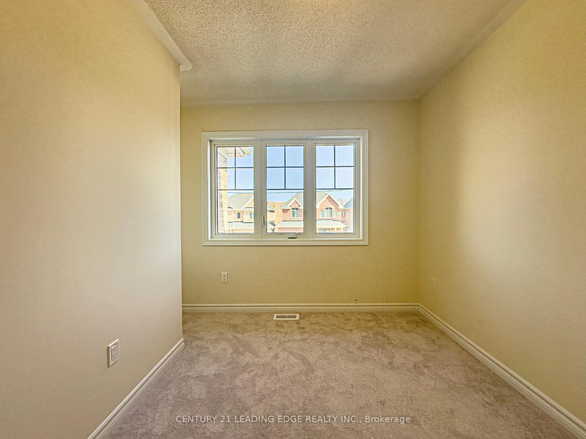 Photo 27 of 132 Robin Trail, Scugog, Port Perry — HOMEH