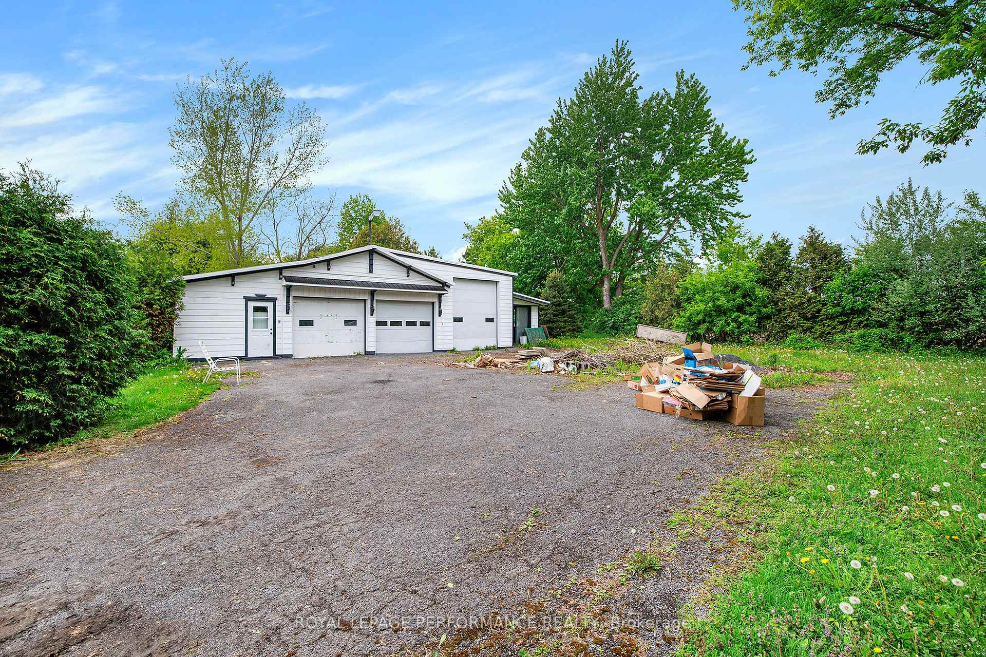 Photo 1 of 21173 Conc 5 Road, South Glengarry, South Glengarry (Lancaster) Twp — HOMEH