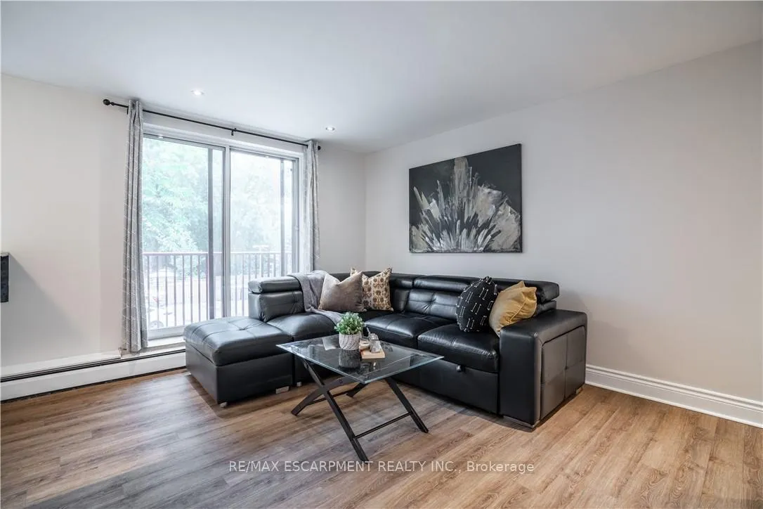 Photo 6 of Unit 204, 141 Catharine Street, Hamilton, Corktown — HOMEH