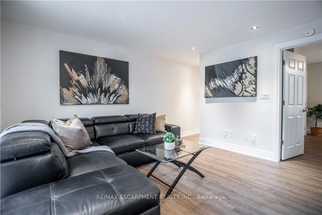 Photo 7 of Unit 204, 141 Catharine Street, Hamilton, Corktown — HOMEH