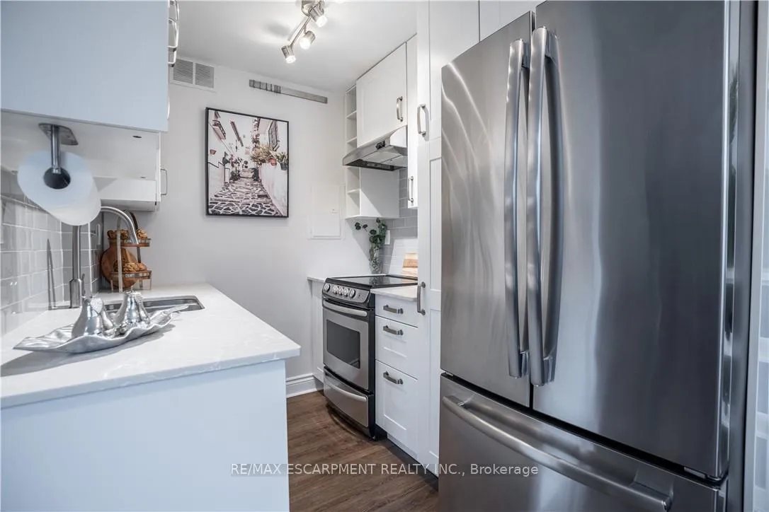 Photo 15 of Unit 204, 141 Catharine Street, Hamilton, Corktown — HOMEH