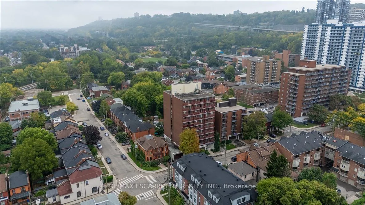 Photo 31 of Unit 204, 141 Catharine Street, Hamilton, Corktown — HOMEH
