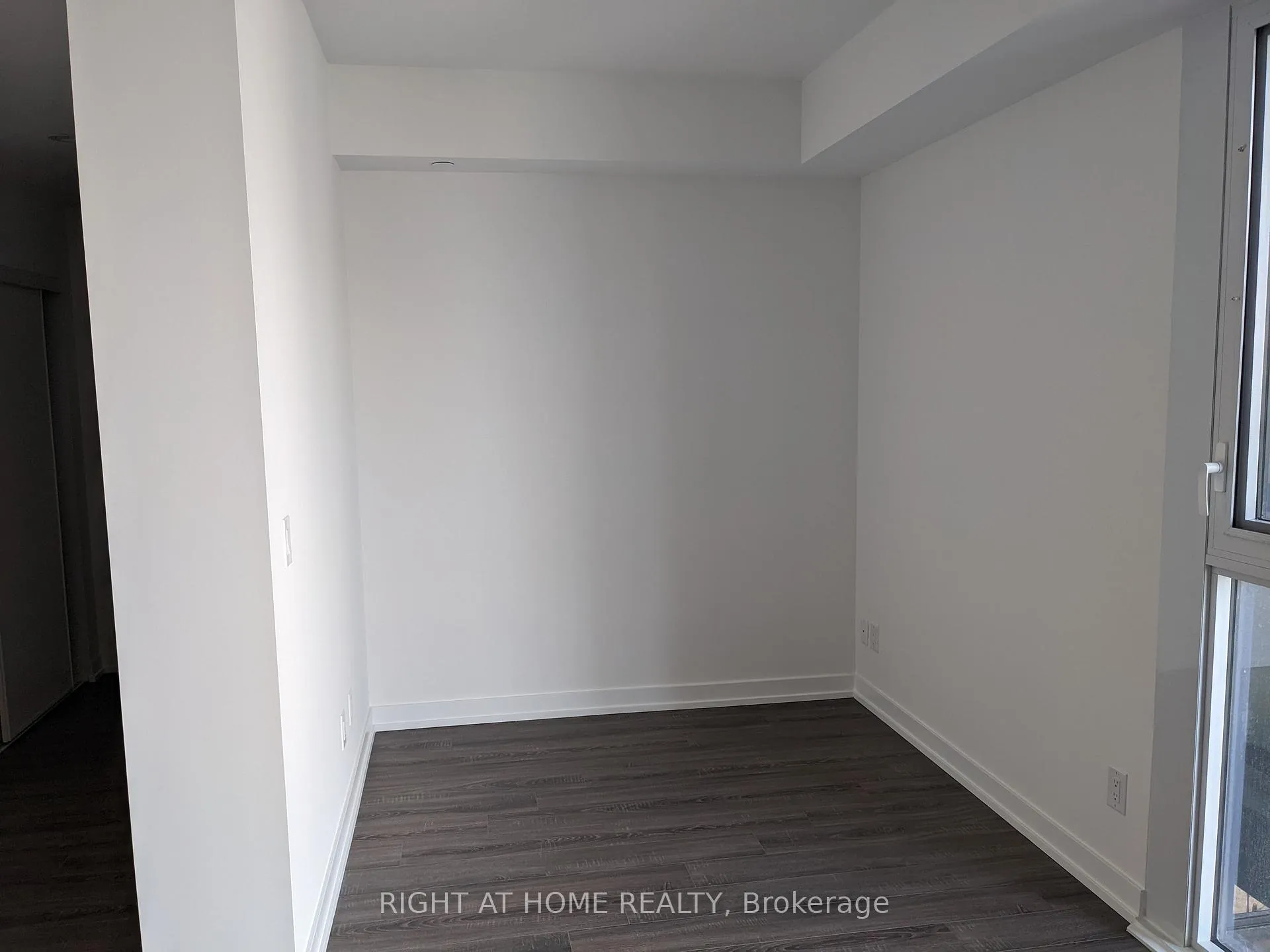 Photo 6 of Unit 1520, 20 Edward Street, Toronto, Bay Street Corridor — HOMEH
