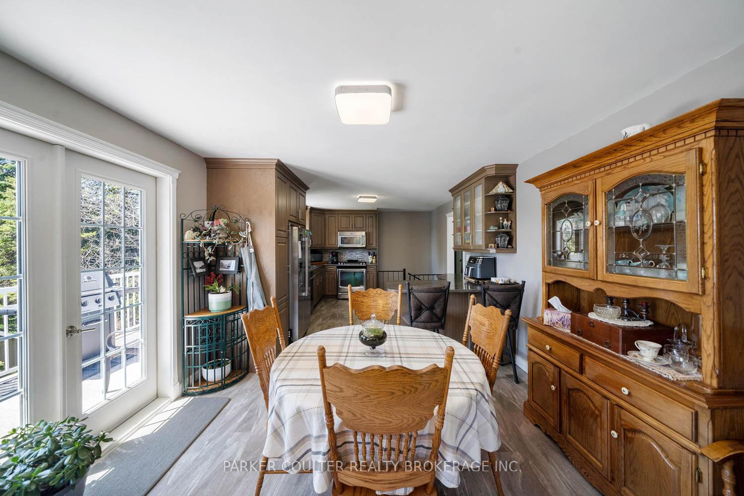 Photo 16 of 1091 Hwy 518, Seguin — HOMEH