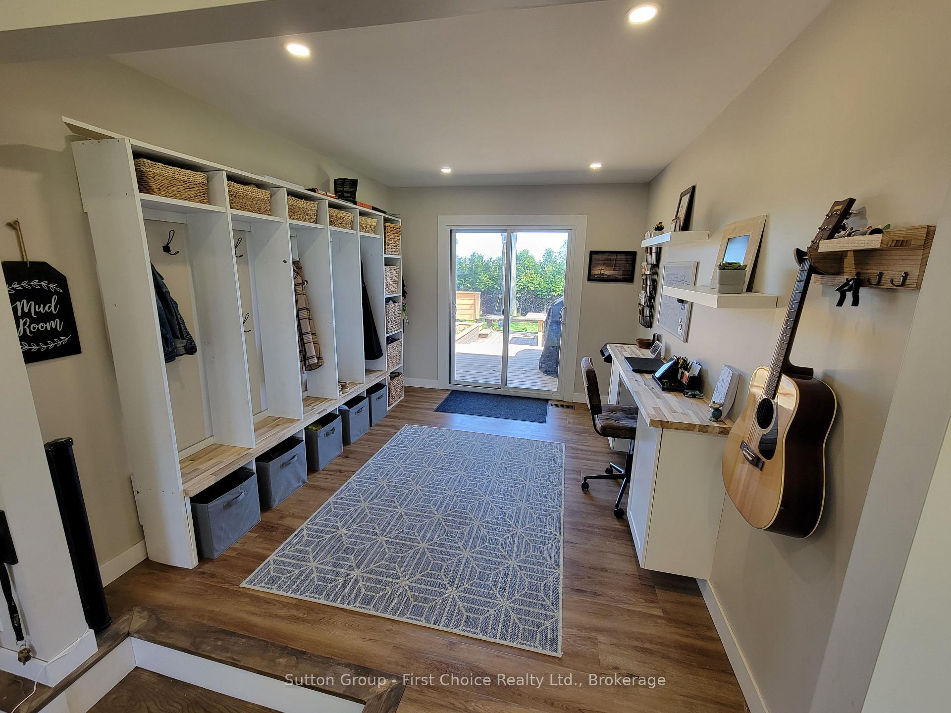 Photo 17 of 2 Kingscourt Crescent, South Huron, Exeter — HOMEH