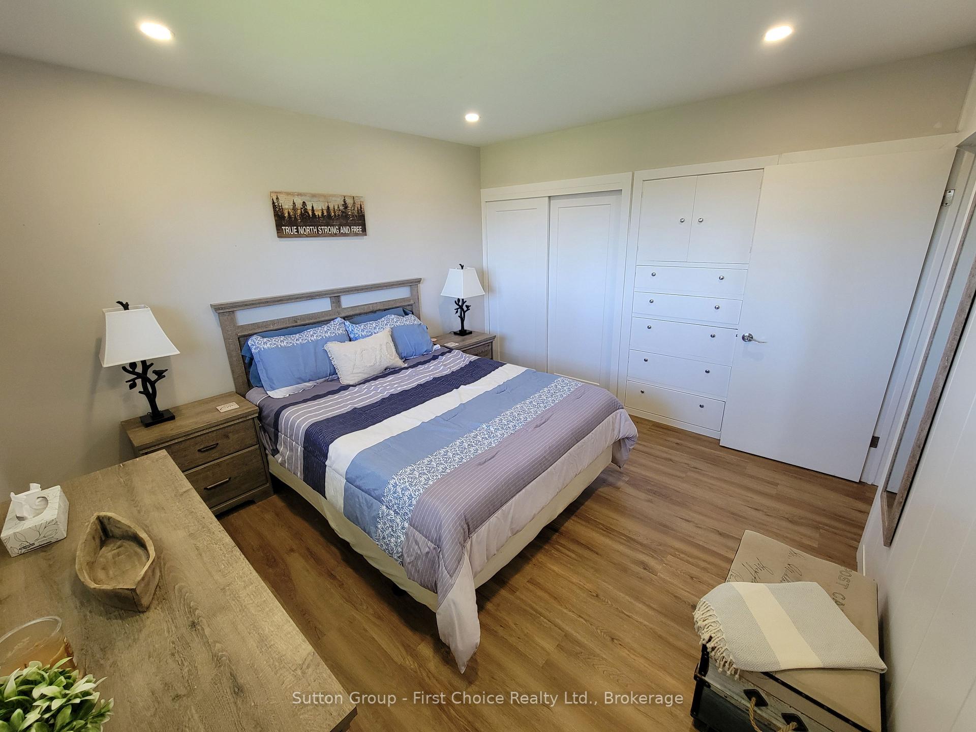 Photo 19 of 2 Kingscourt Crescent, South Huron, Exeter — HOMEH