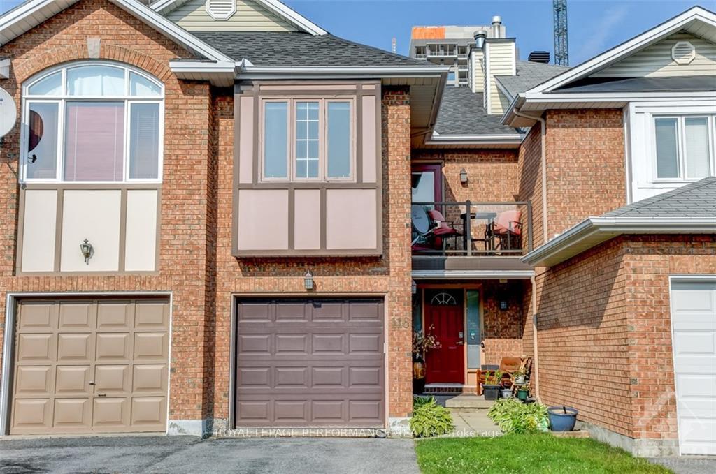 Front of 116 Thornbury Crescent