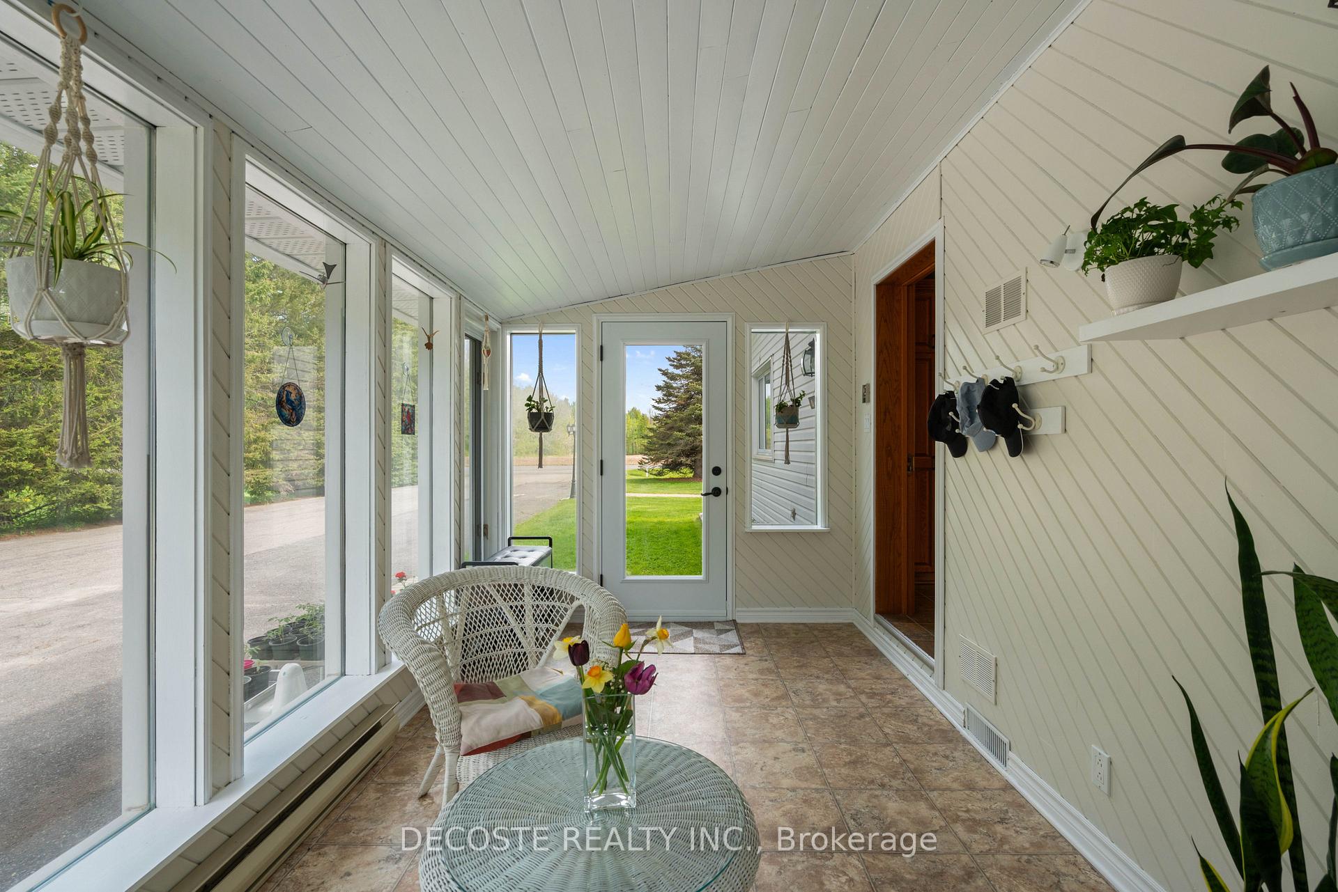 Photo 18 of 21713 Concession 8 Road, South Glengarry, South Glengarry (Lancaster) Twp — HOMEH