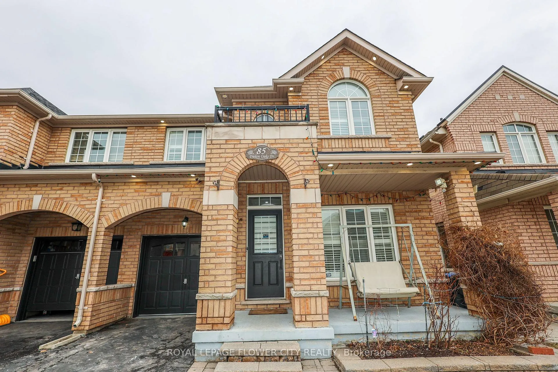 Photo 11 of 85 Daden oaks Drive, Brampton, Bram East — HOMEH
