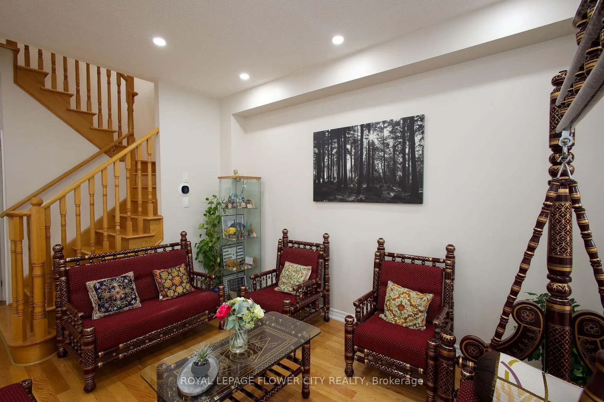 Photo 14 of 85 Daden oaks Drive, Brampton, Bram East — HOMEH