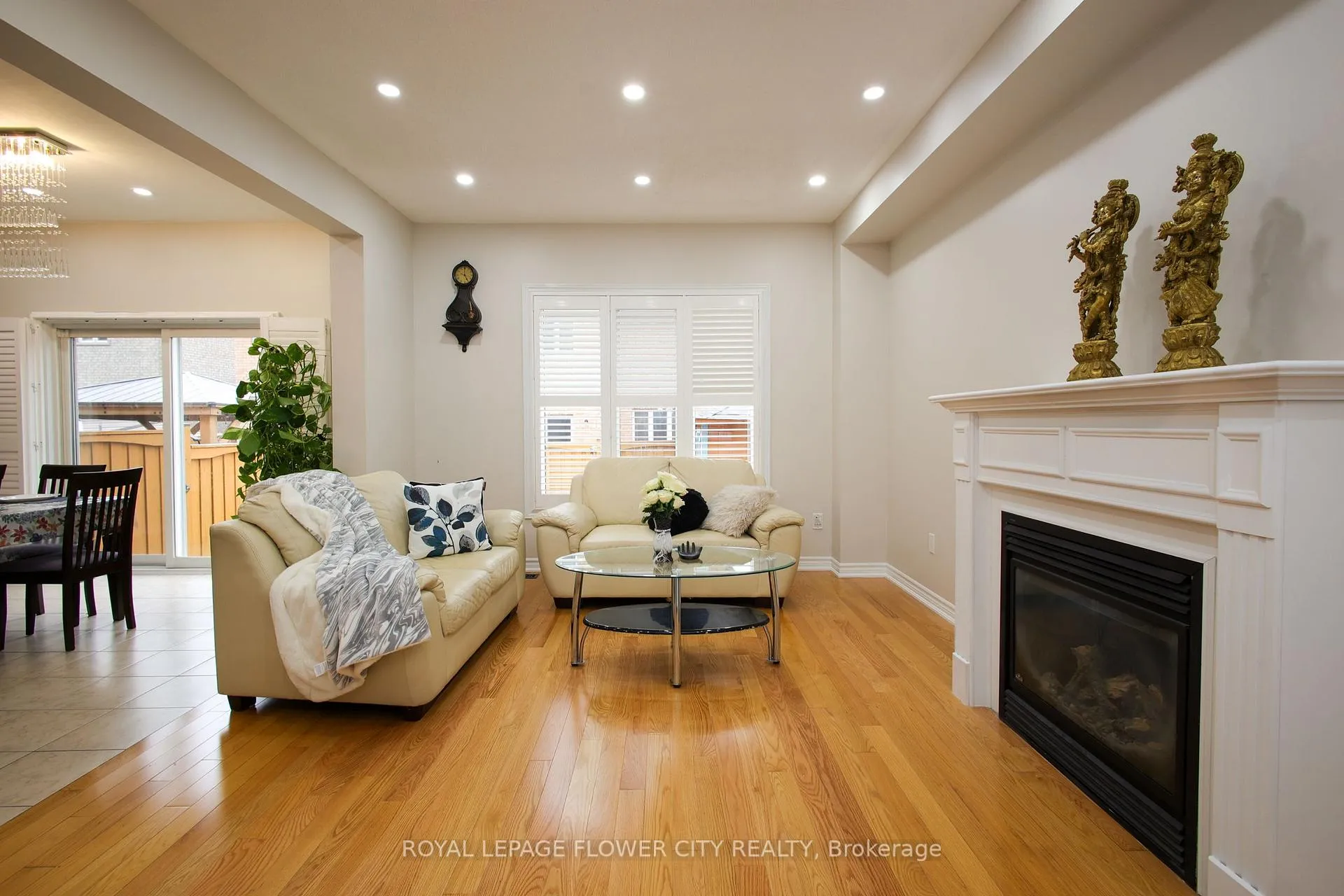 Photo 15 of 85 Daden oaks Drive, Brampton, Bram East — HOMEH