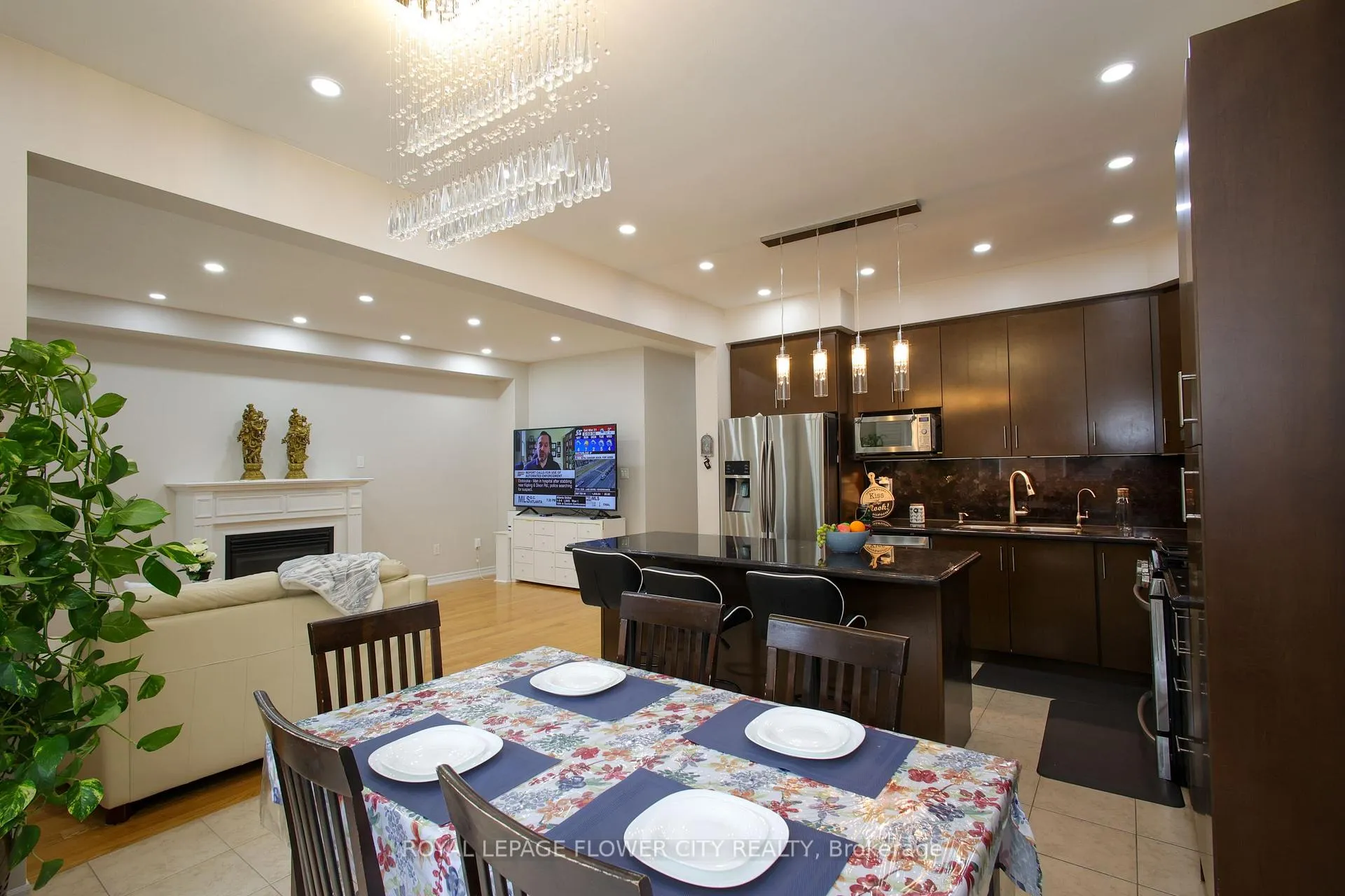 Photo 25 of 85 Daden oaks Drive, Brampton, Bram East — HOMEH