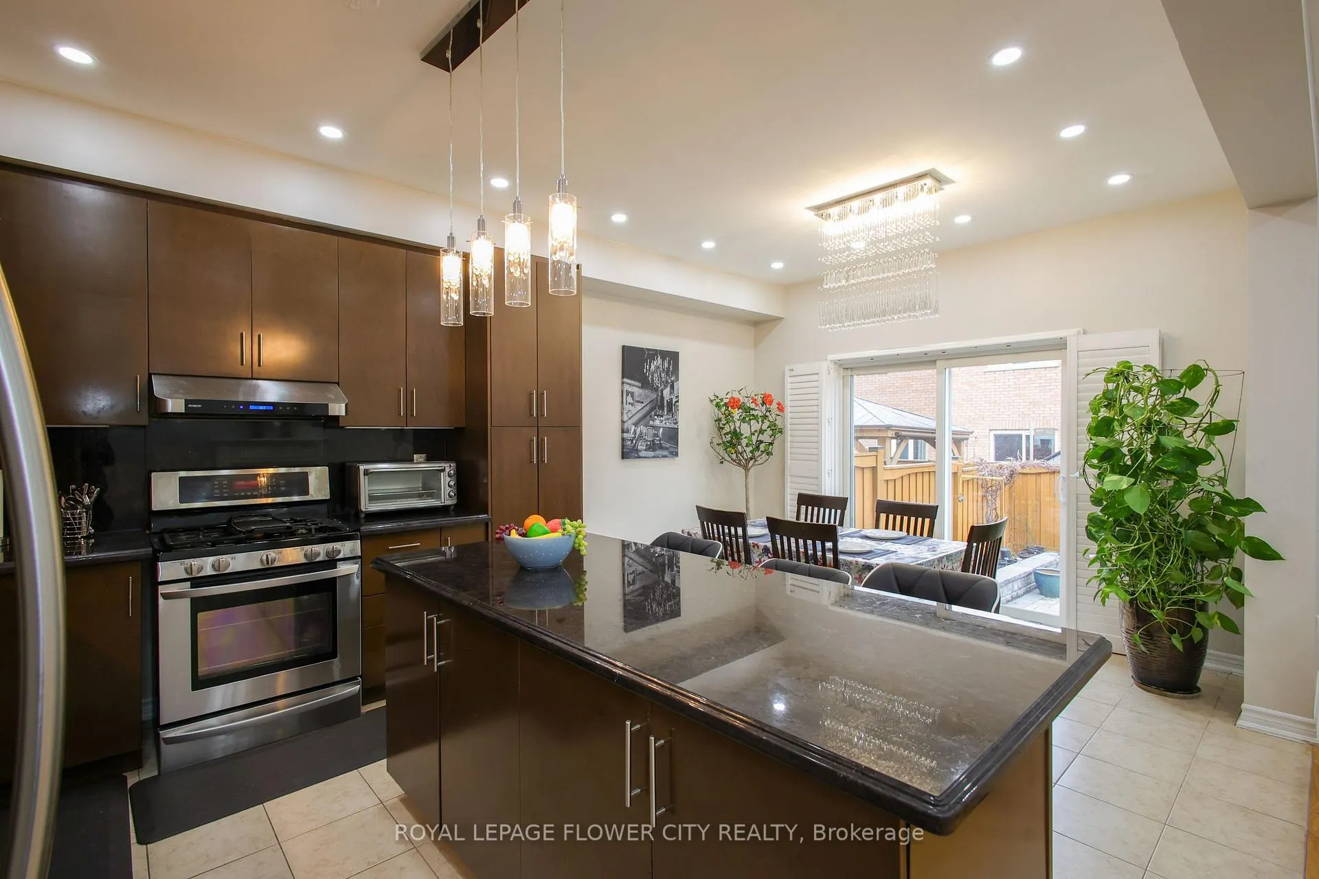 Photo 26 of 85 Daden oaks Drive, Brampton, Bram East — HOMEH