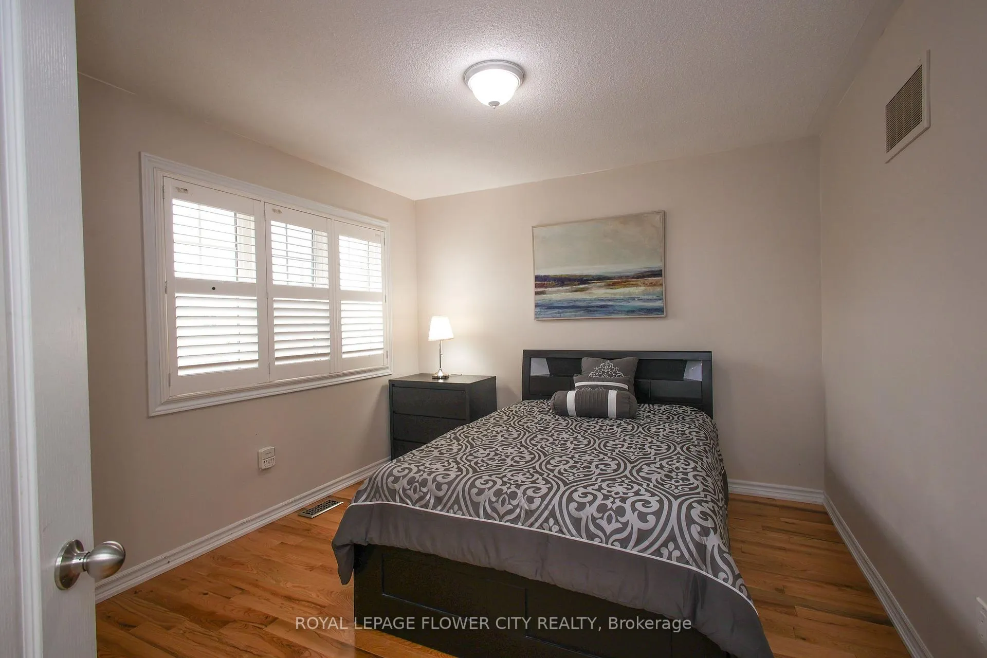 Photo 39 of 85 Daden oaks Drive, Brampton, Bram East — HOMEH