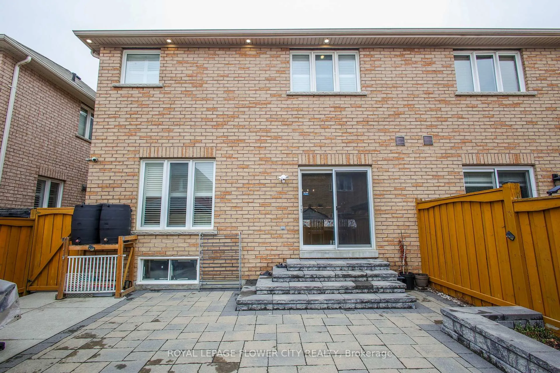Photo 49 of 85 Daden oaks Drive, Brampton, Bram East — HOMEH