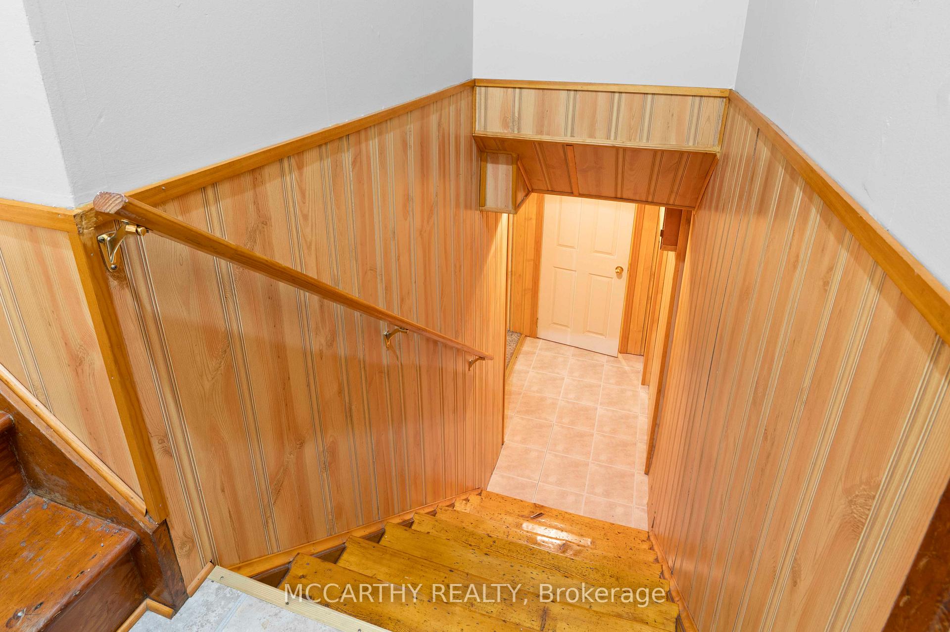 Photo 37 of 438 First Avenue E, Shelburne — HOMEH